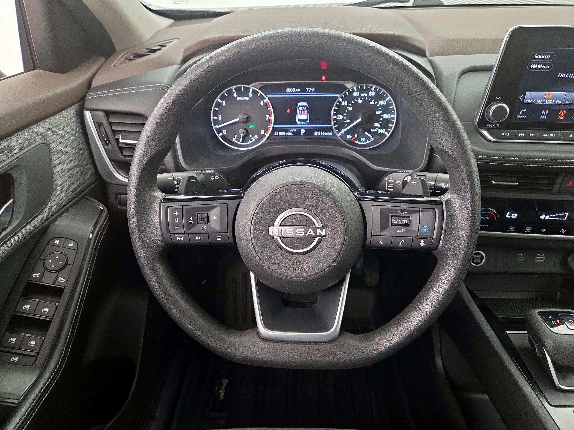 Thumbnail: 2023 Nissan Rogue - 10