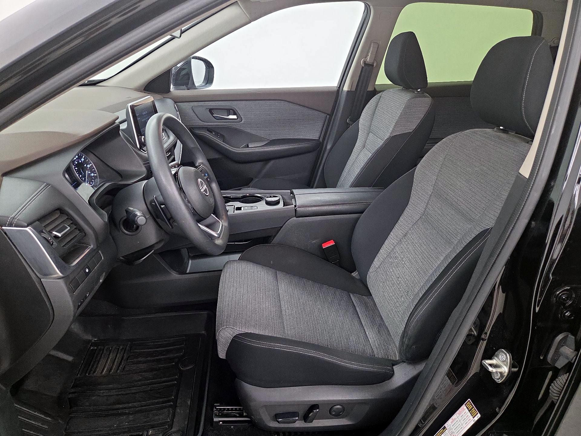 Thumbnail: 2023 Nissan Rogue - 11