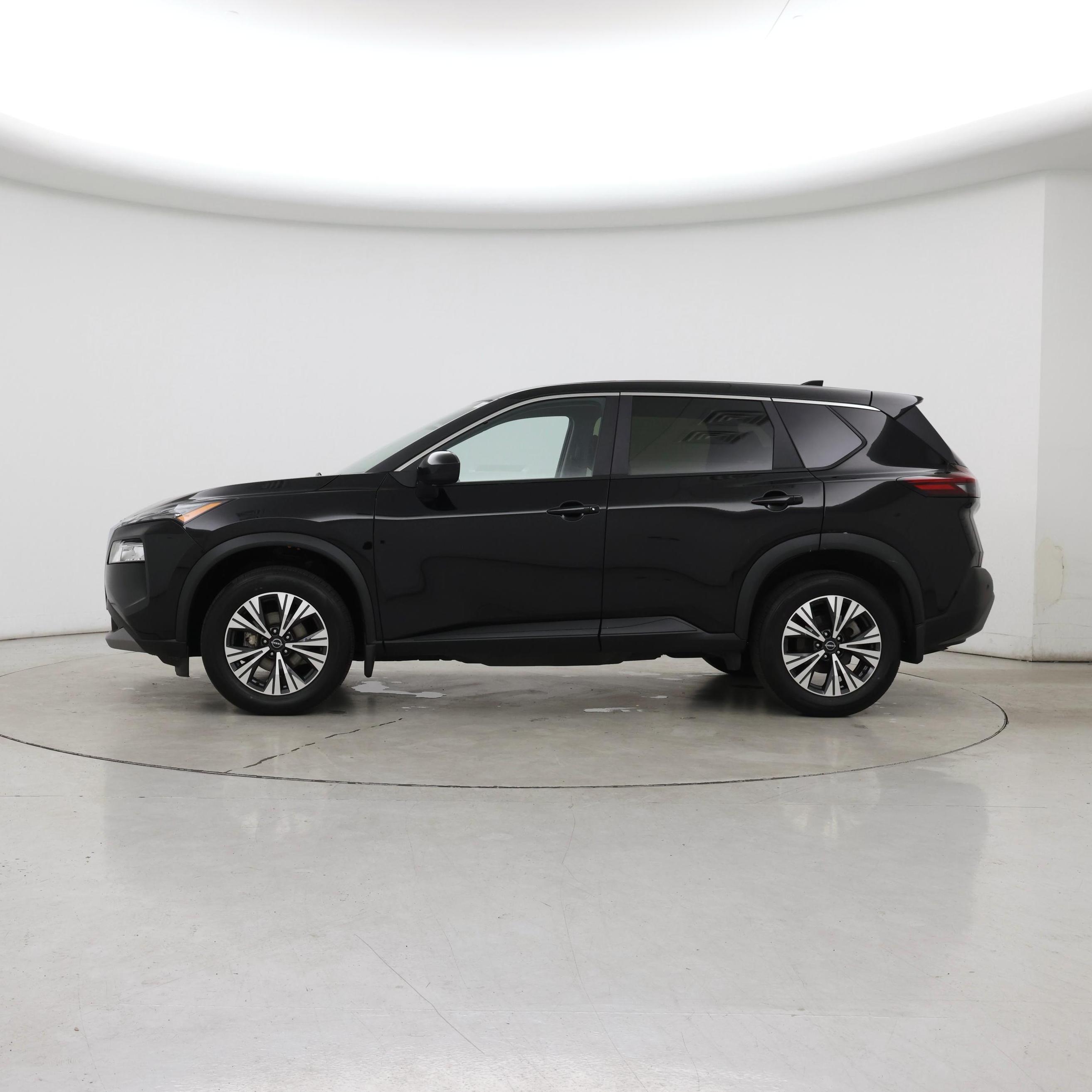 Thumbnail: 2023 Nissan Rogue - 3