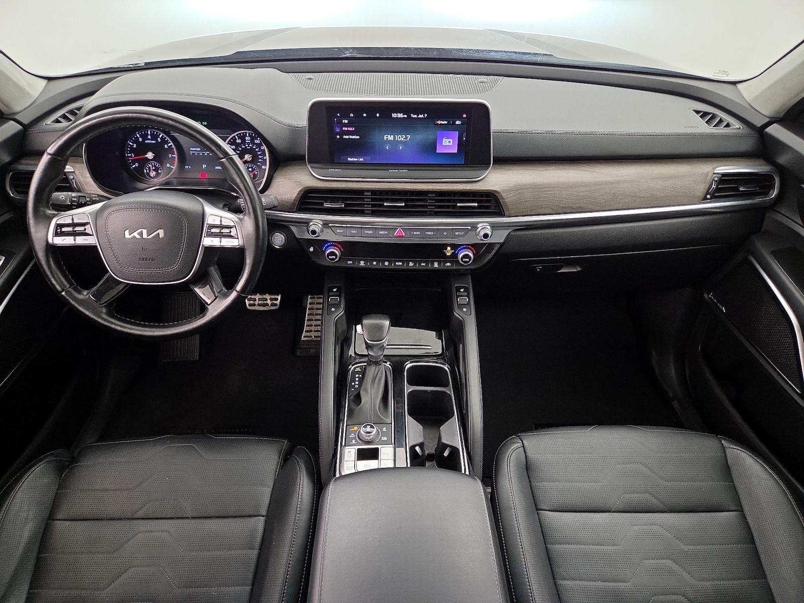 Apple CarPlay® & Android Auto™
