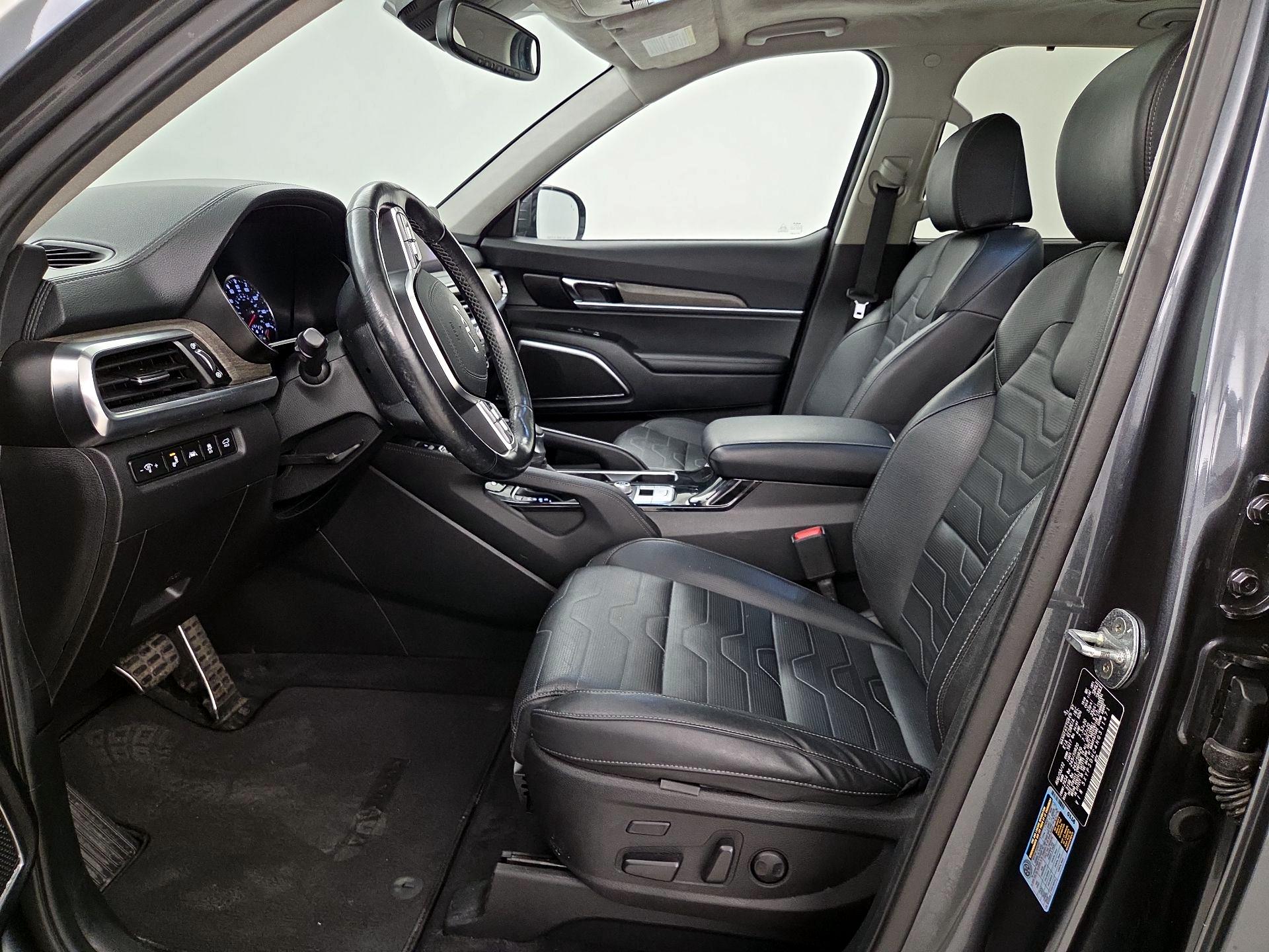 Thumbnail: 2022 Kia Telluride - 11