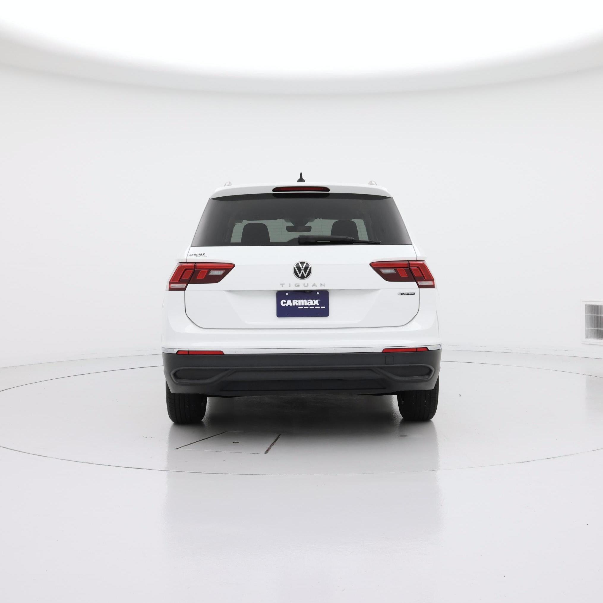 Thumbnail: 2022 Volkswagen Tiguan - 6