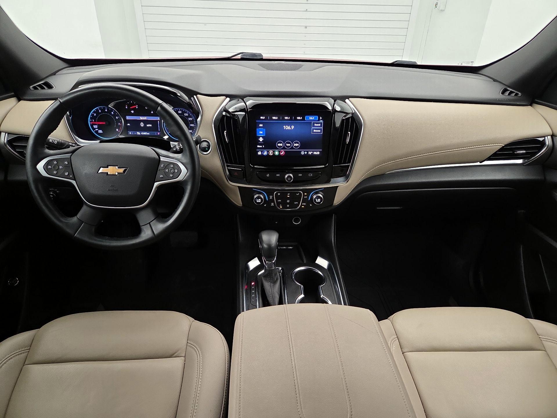 Thumbnail: 2023 Chevrolet Traverse - 9