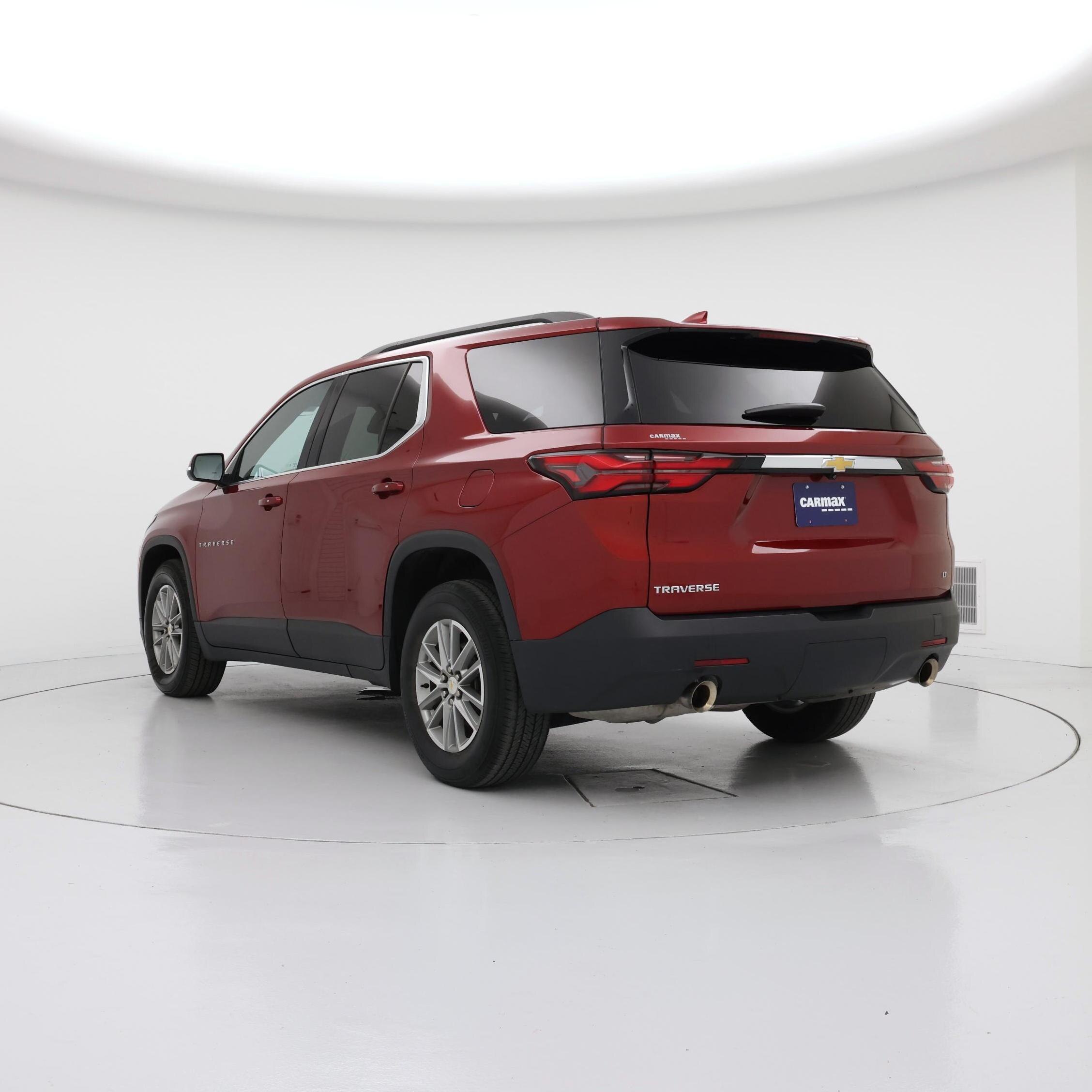Thumbnail: 2023 Chevrolet Traverse - 2