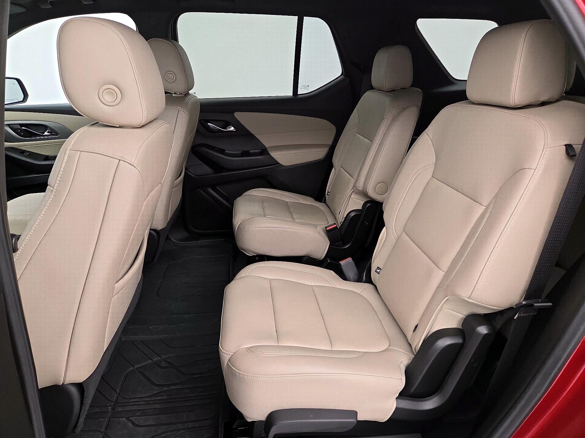 Thumbnail: 2023 Chevrolet Traverse - 20