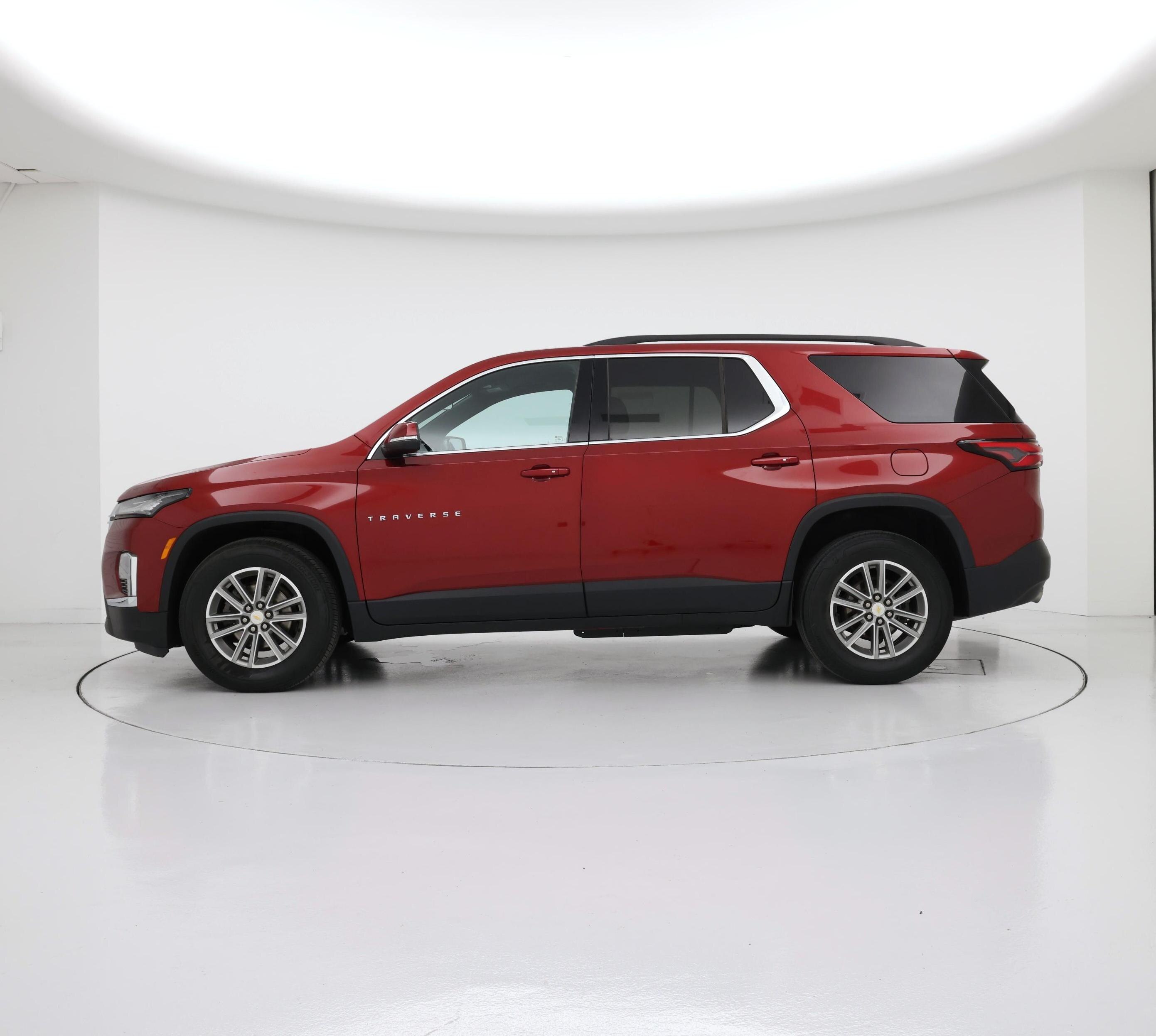 Thumbnail: 2023 Chevrolet Traverse - 3