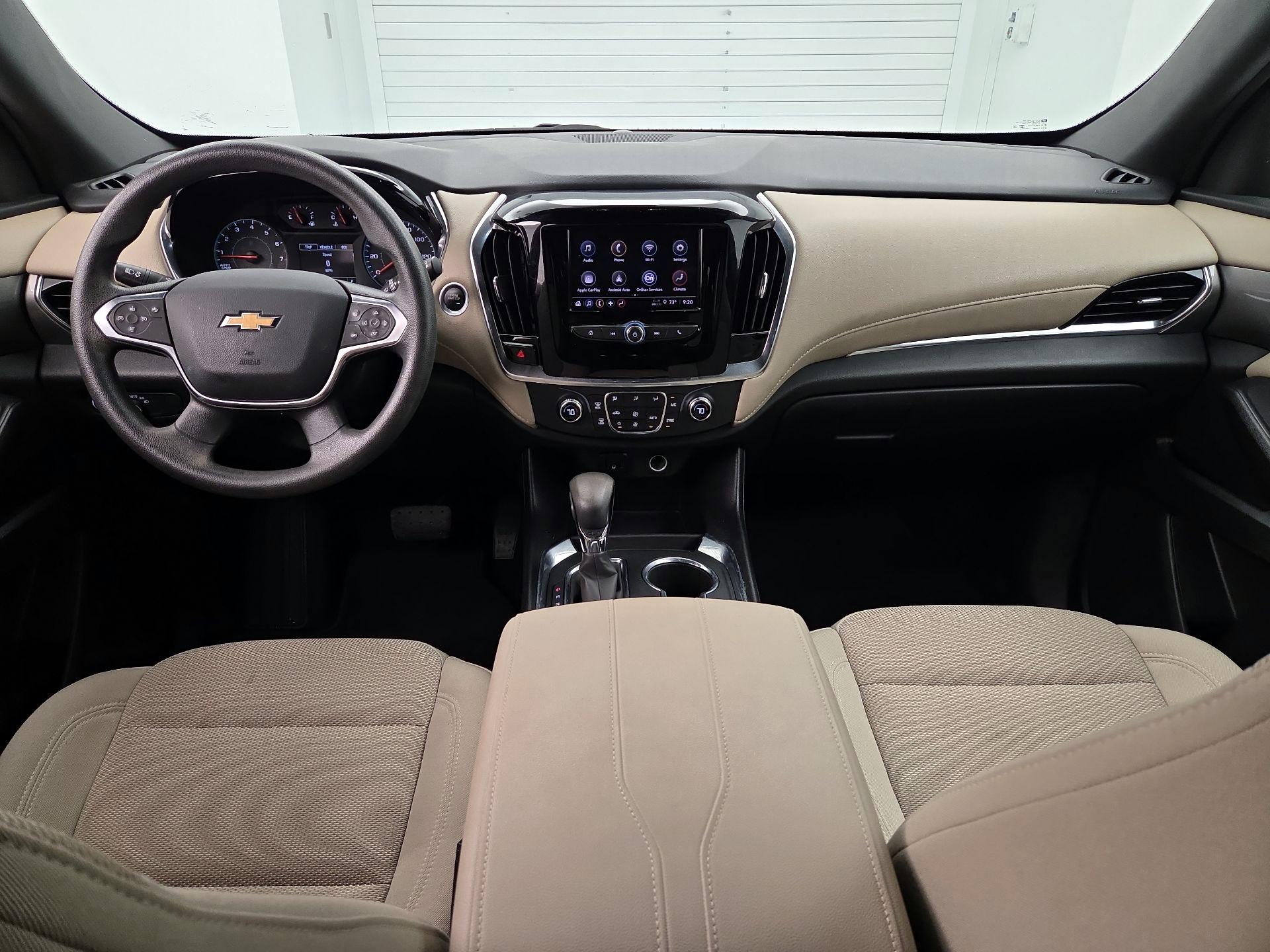 Thumbnail: 2023 Chevrolet Traverse - 9