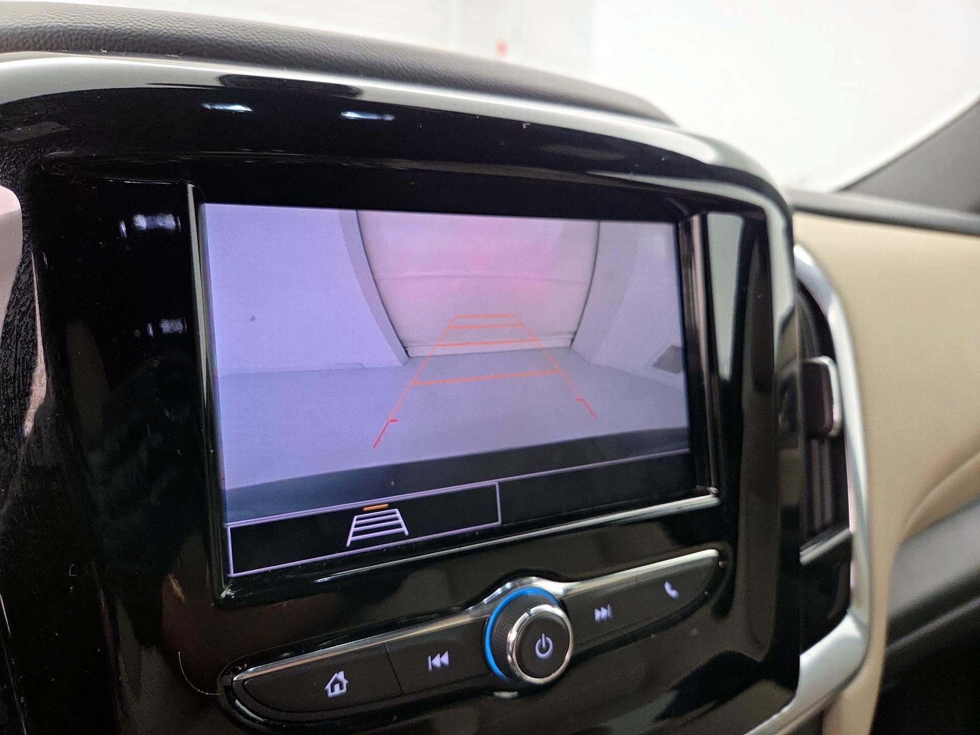 Thumbnail: 2023 Chevrolet Traverse - 14