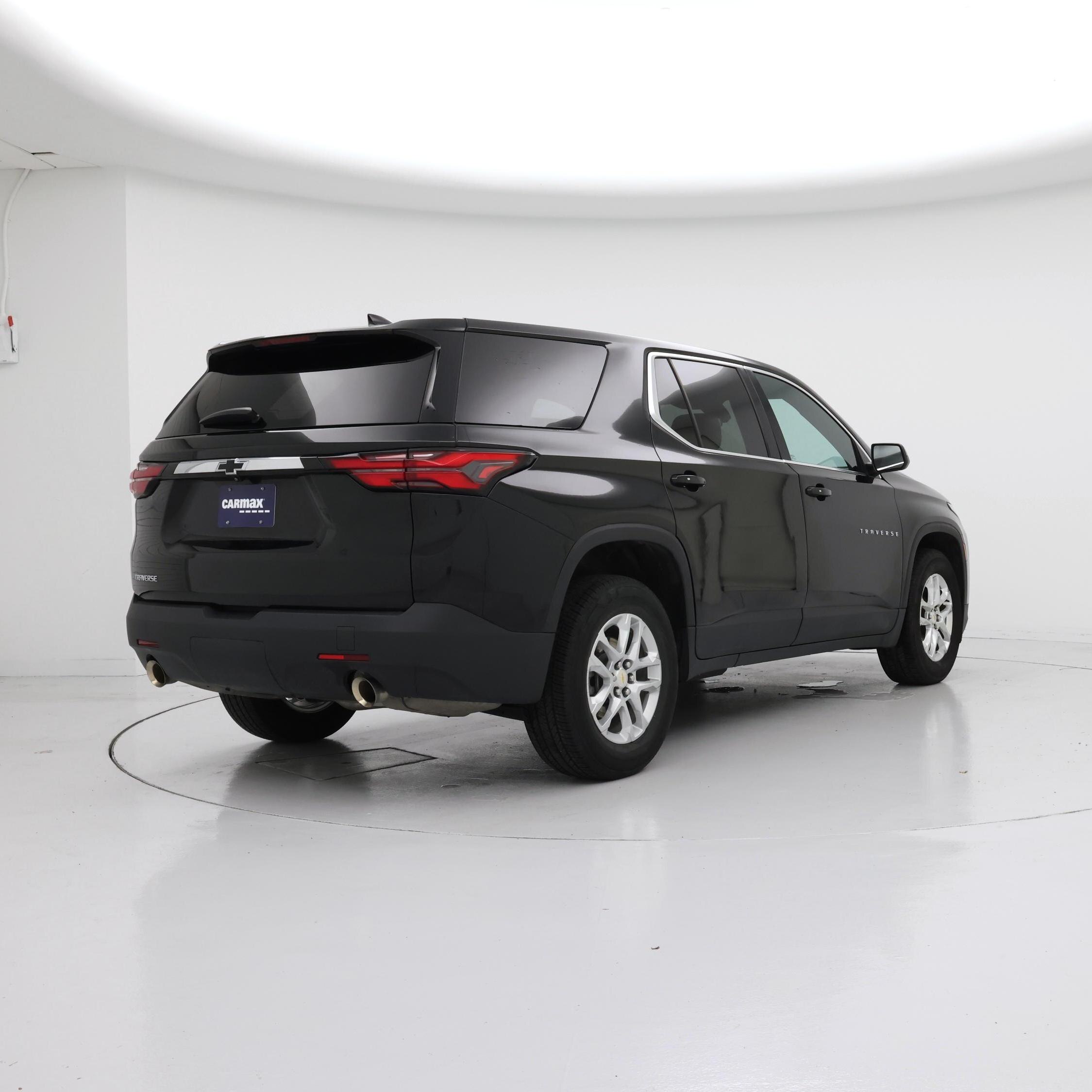 Thumbnail: 2023 Chevrolet Traverse - 8