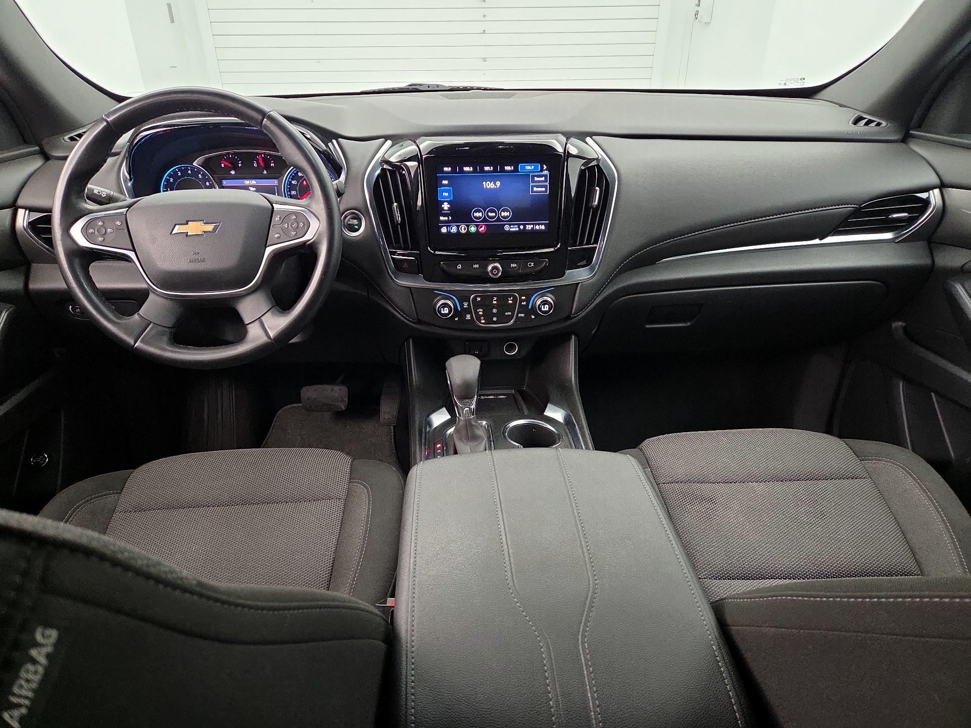 Thumbnail: 2023 Chevrolet Traverse - 9