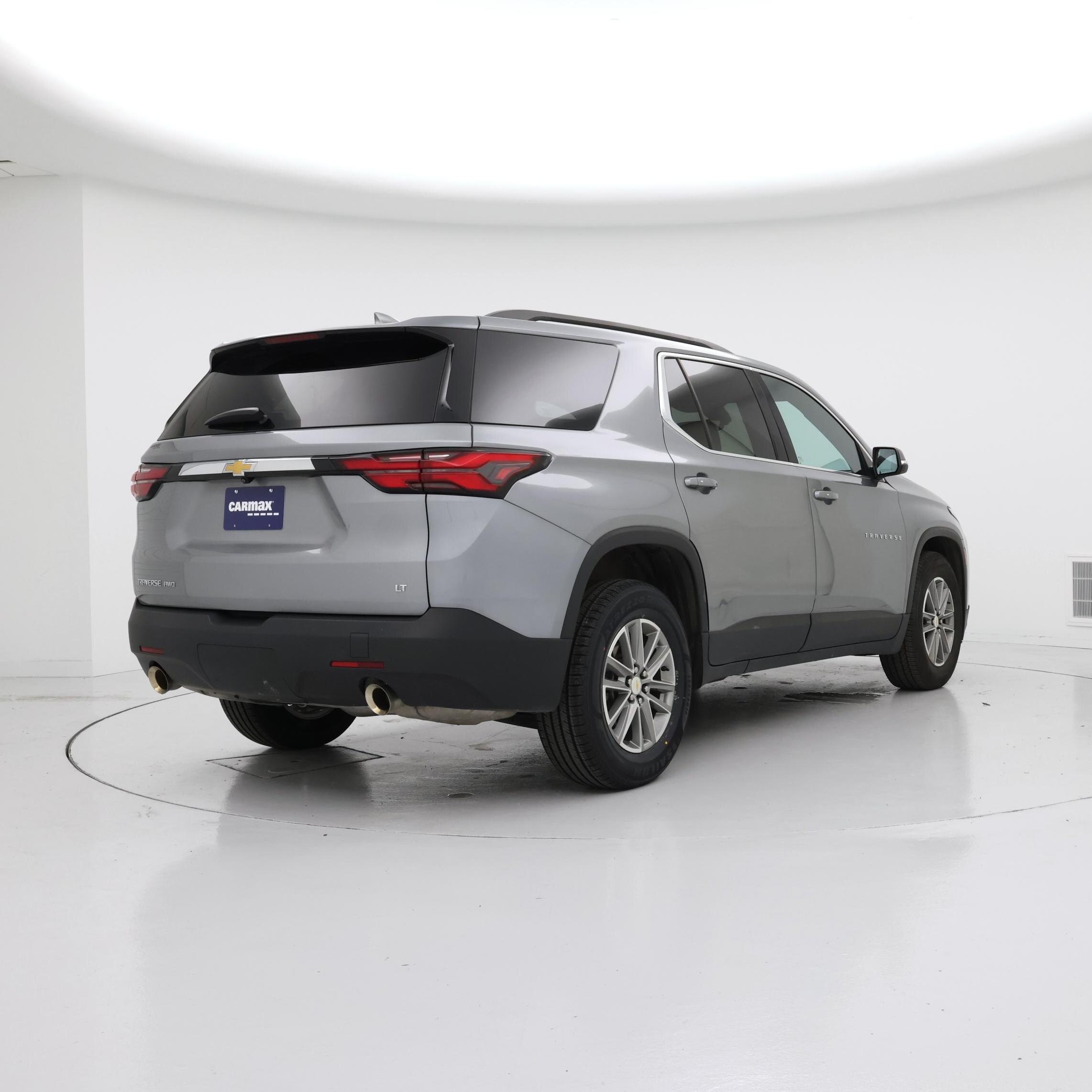 Thumbnail: 2023 Chevrolet Traverse - 8