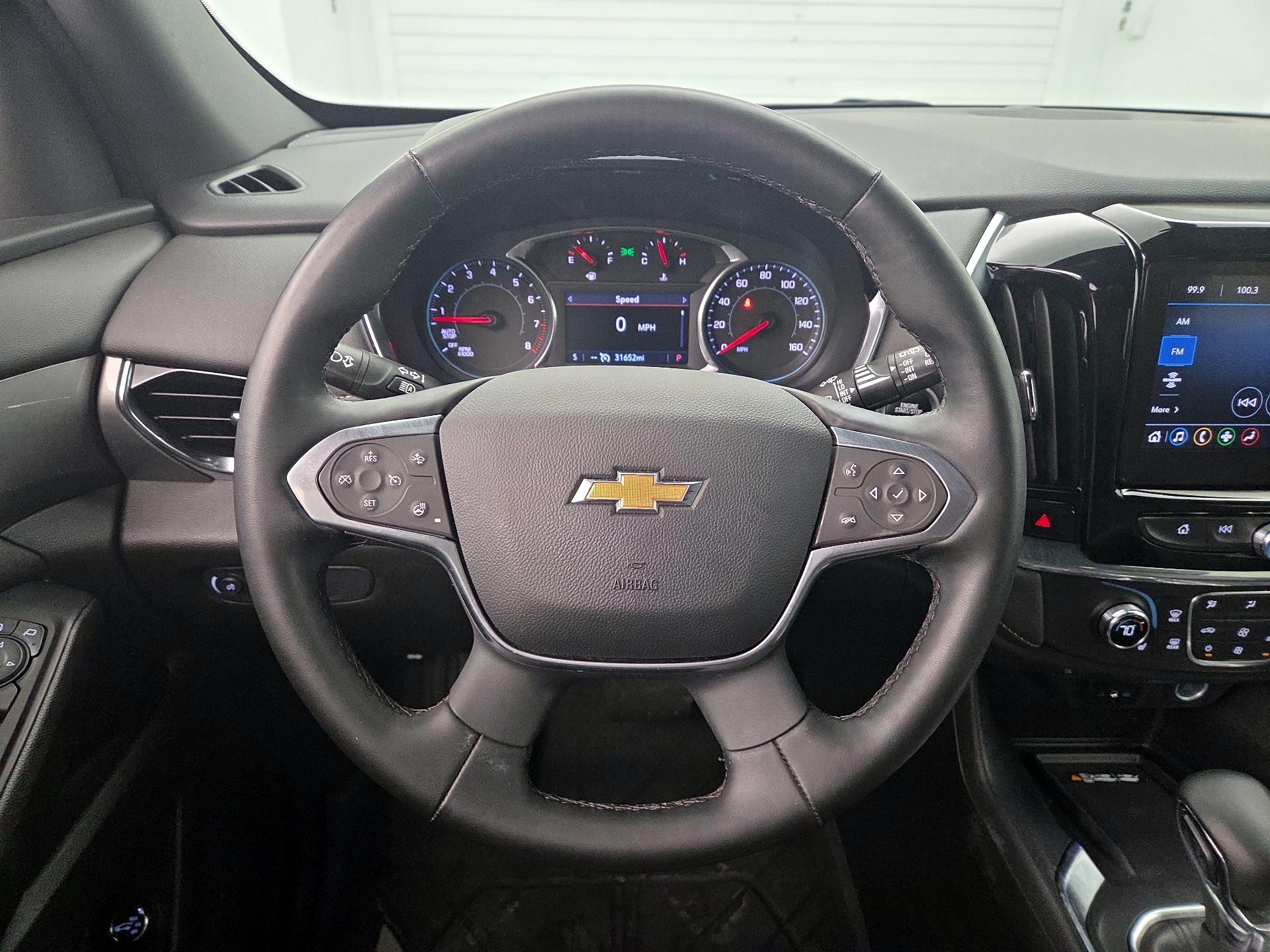 Thumbnail: 2023 Chevrolet Traverse - 10