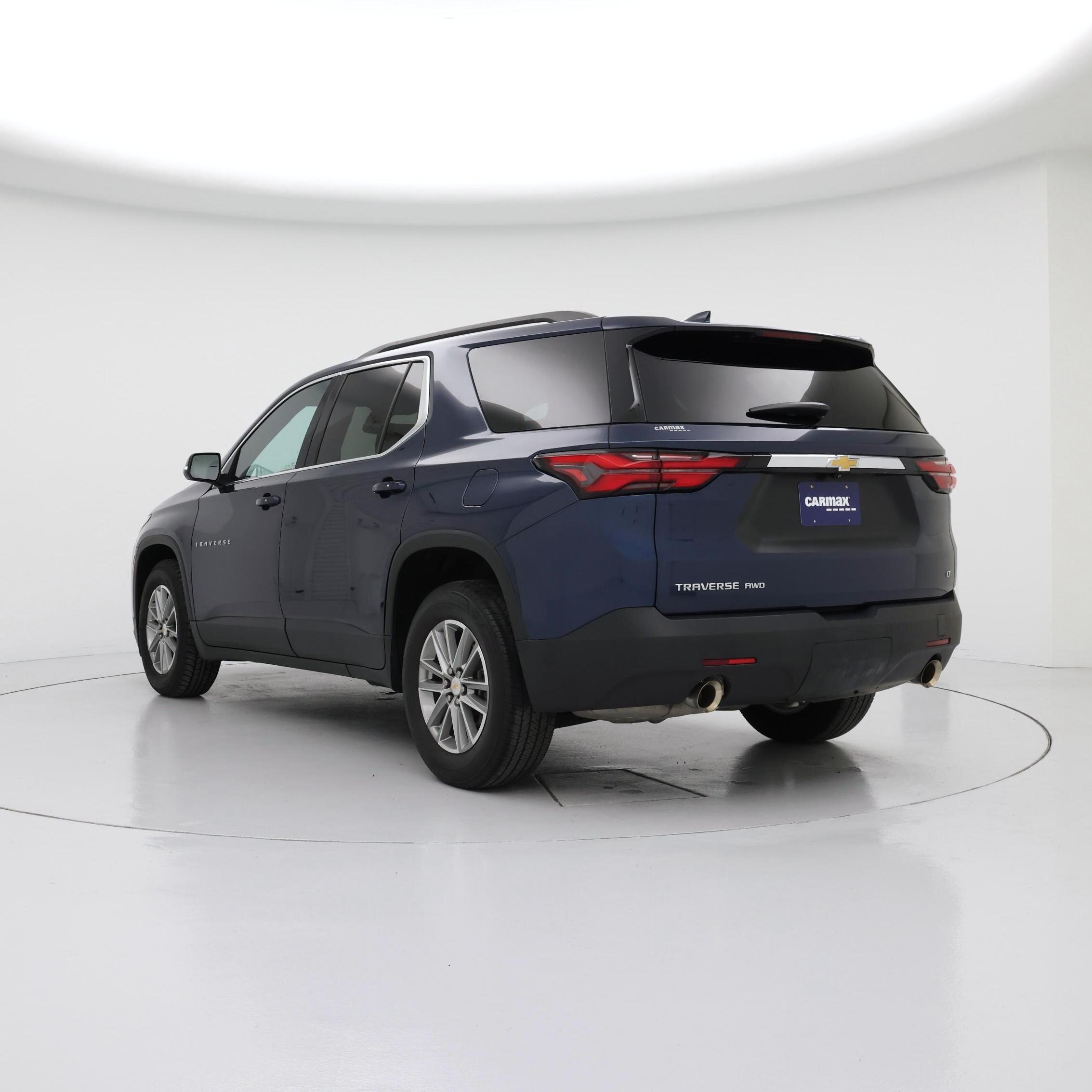 Thumbnail: 2023 Chevrolet Traverse - 2