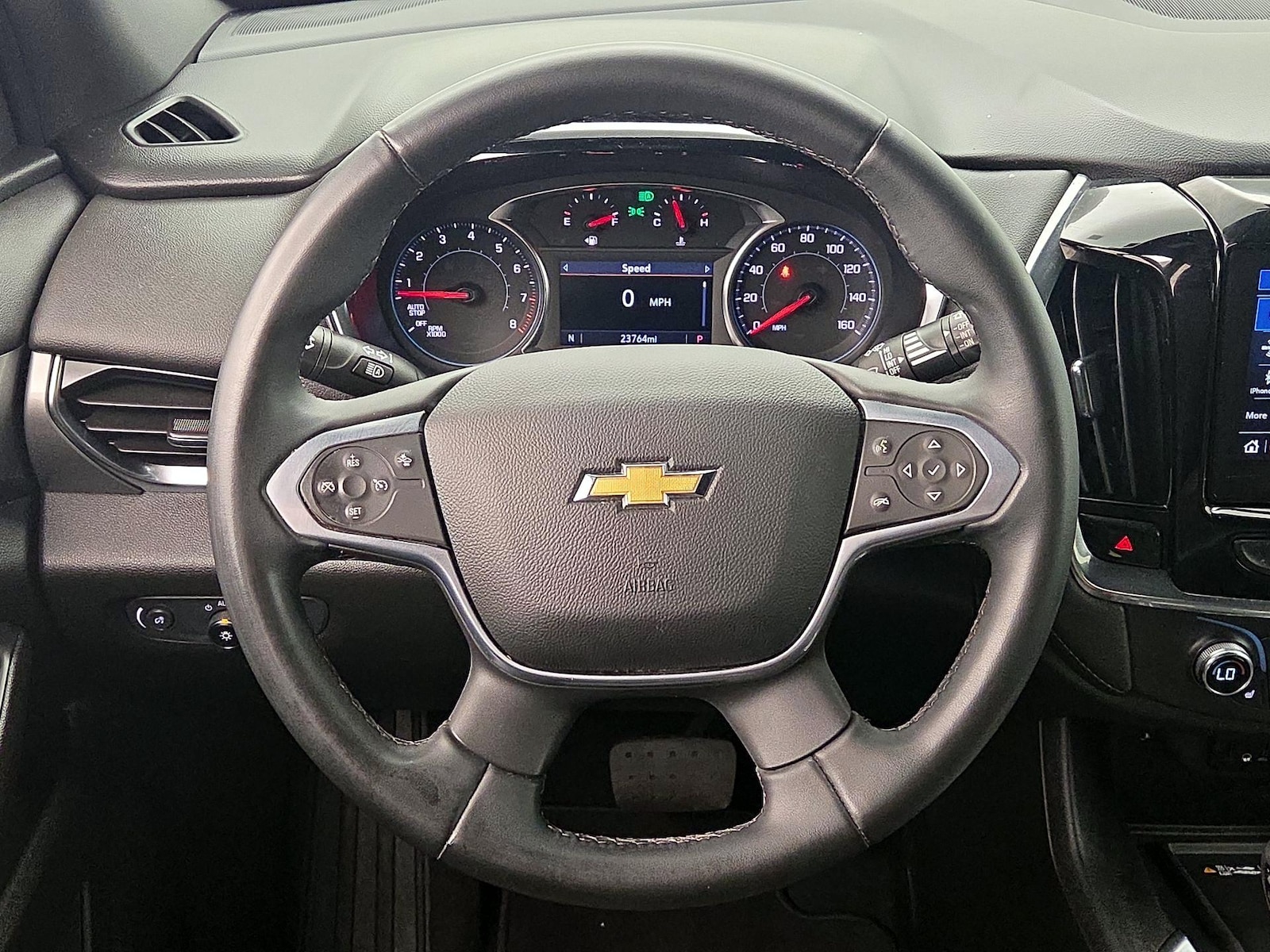 2023 Chevrolet Traverse 1LT - Photo 11