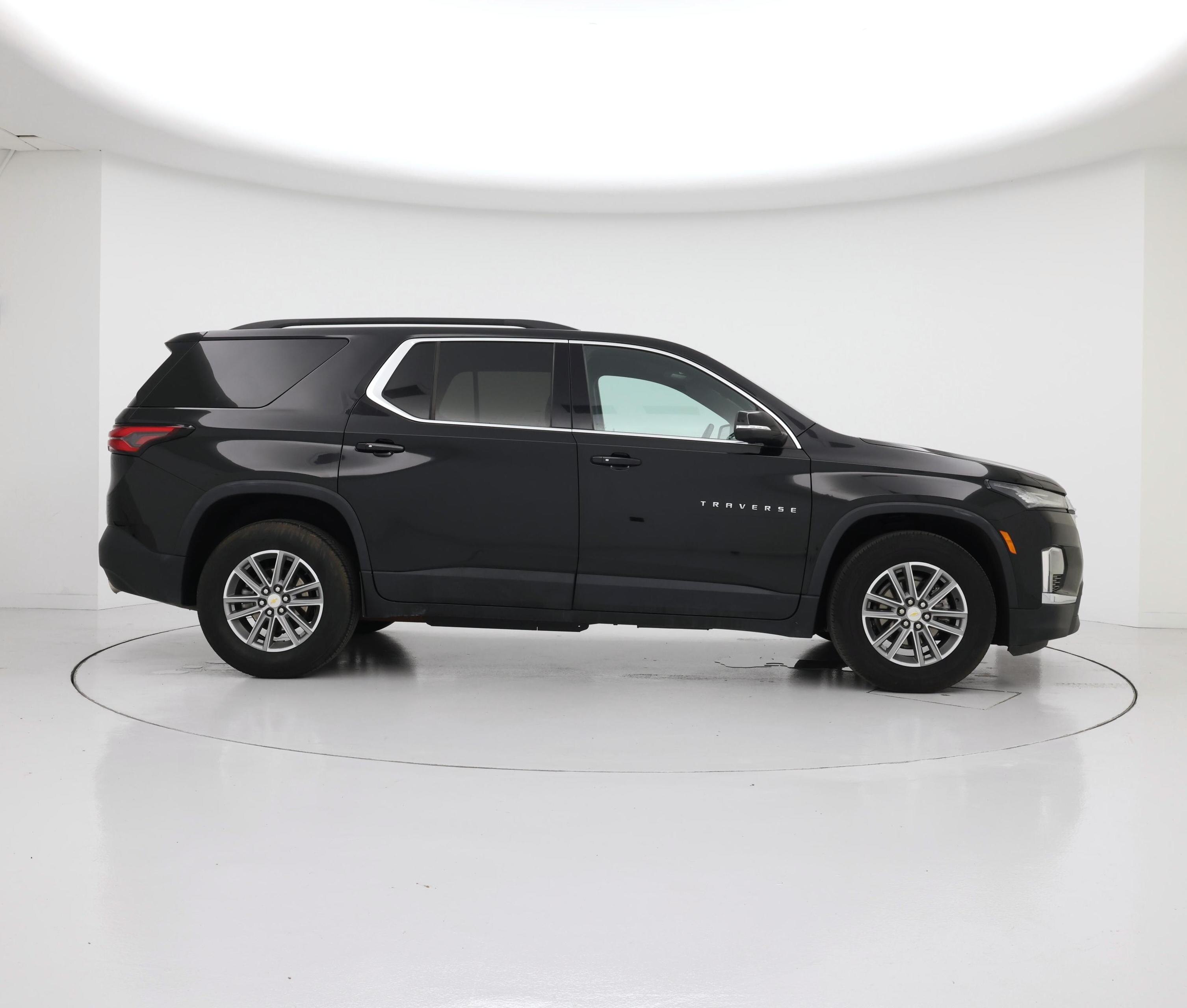 Thumbnail: 2023 Chevrolet Traverse - 7