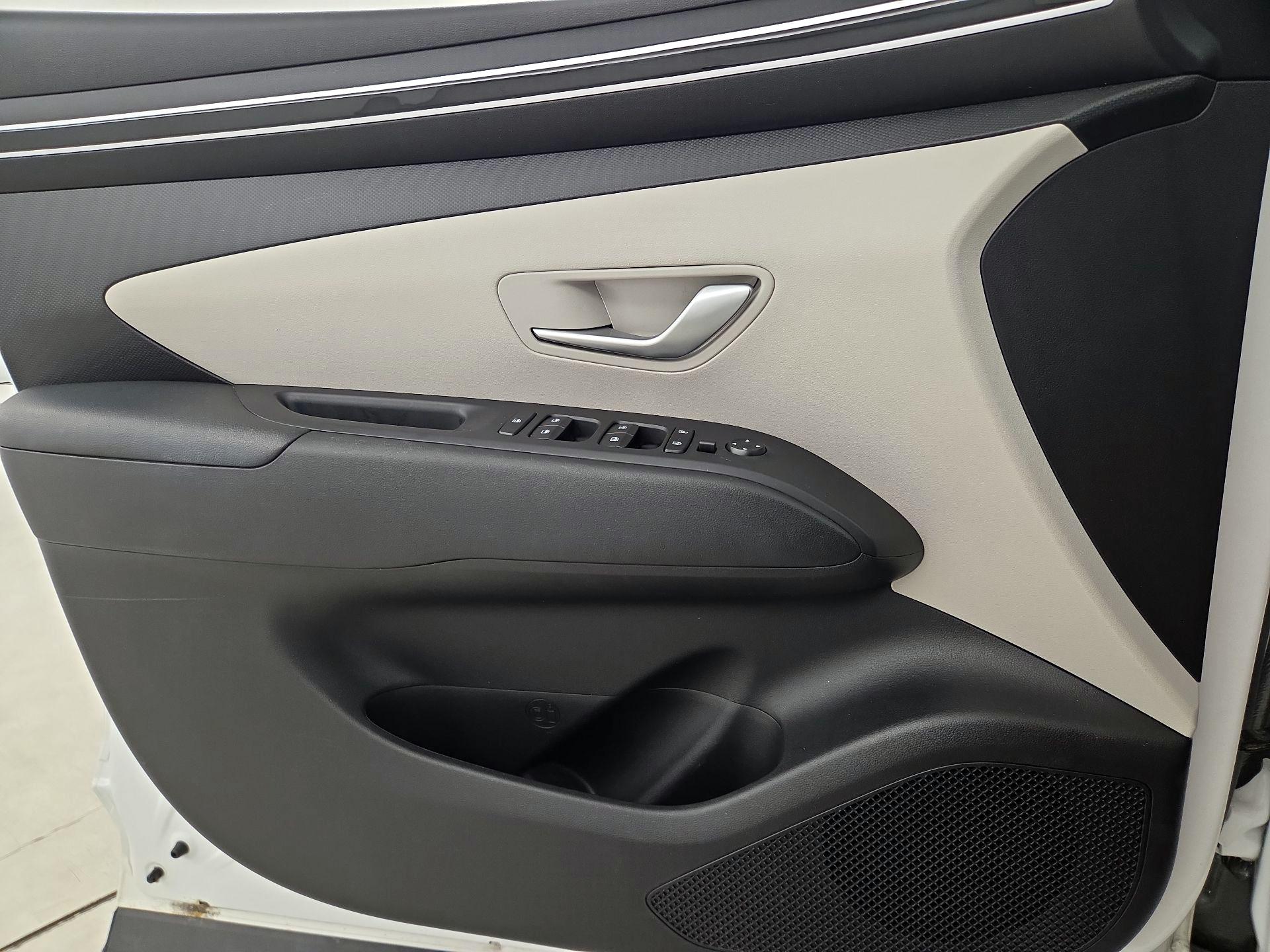 Thumbnail: 2023 Hyundai Tucson - 12