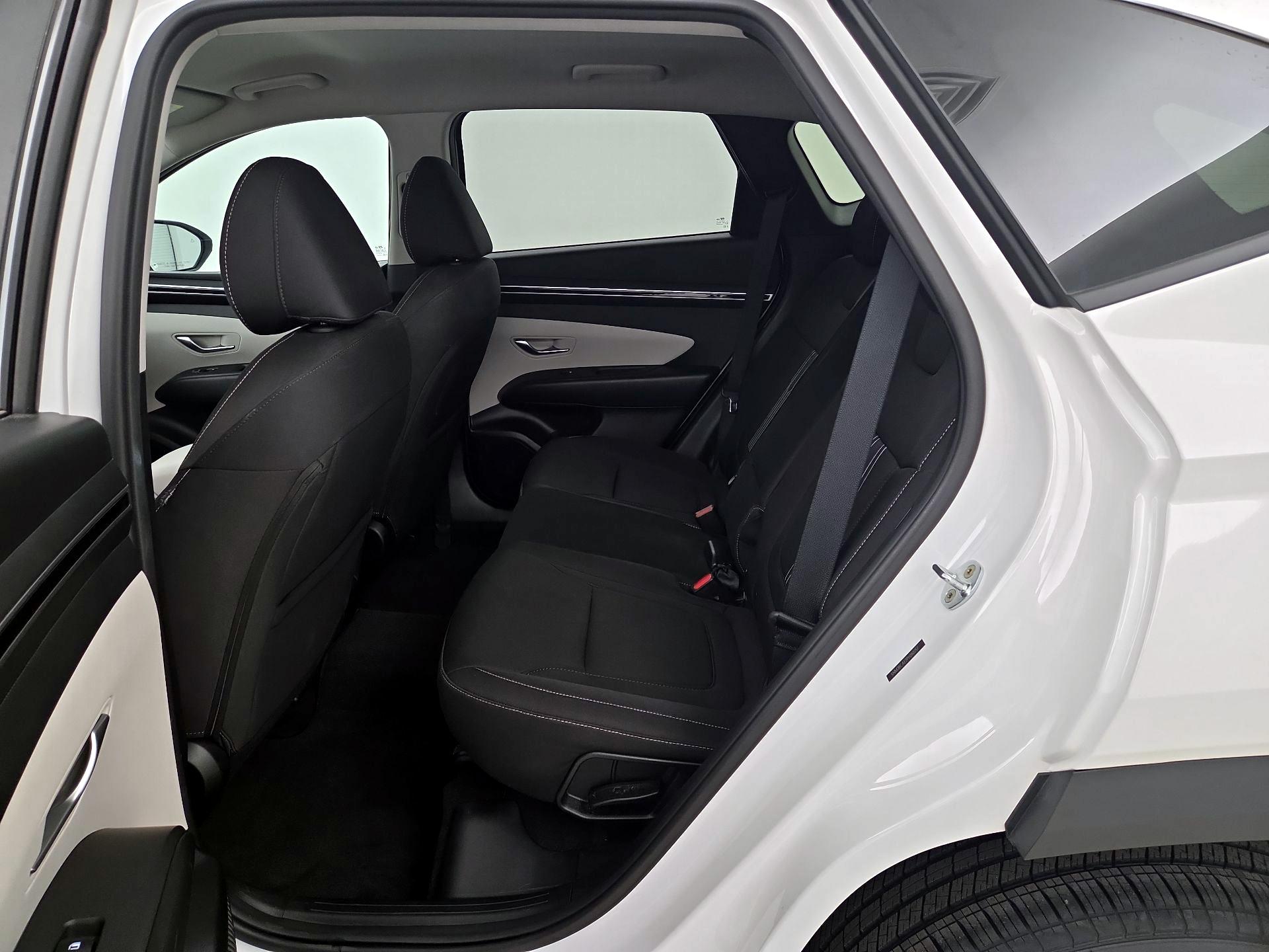 Thumbnail: 2023 Hyundai Tucson - 19