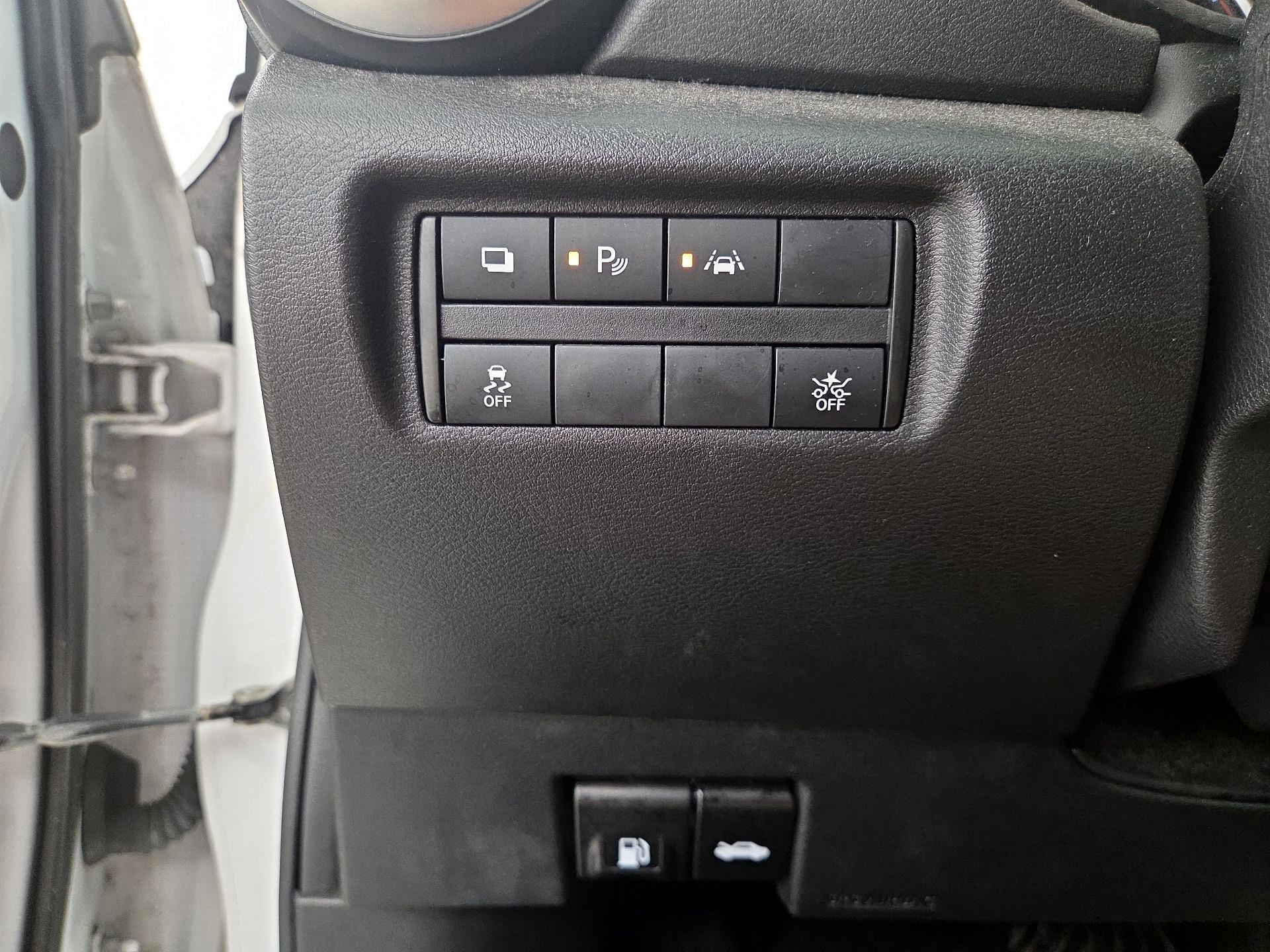 Thumbnail: 2021 Nissan Versa - 13