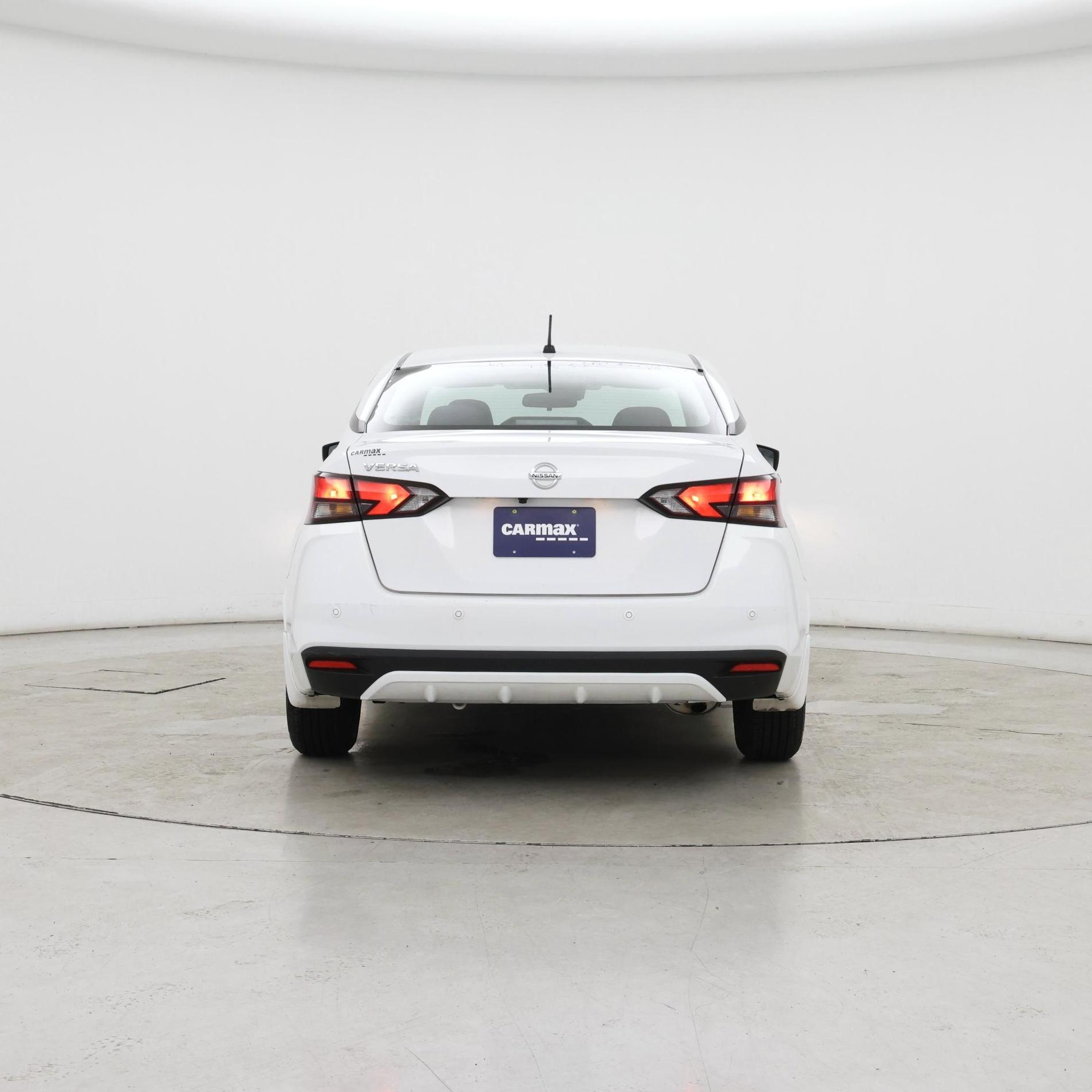 Thumbnail: 2021 Nissan Versa - 6