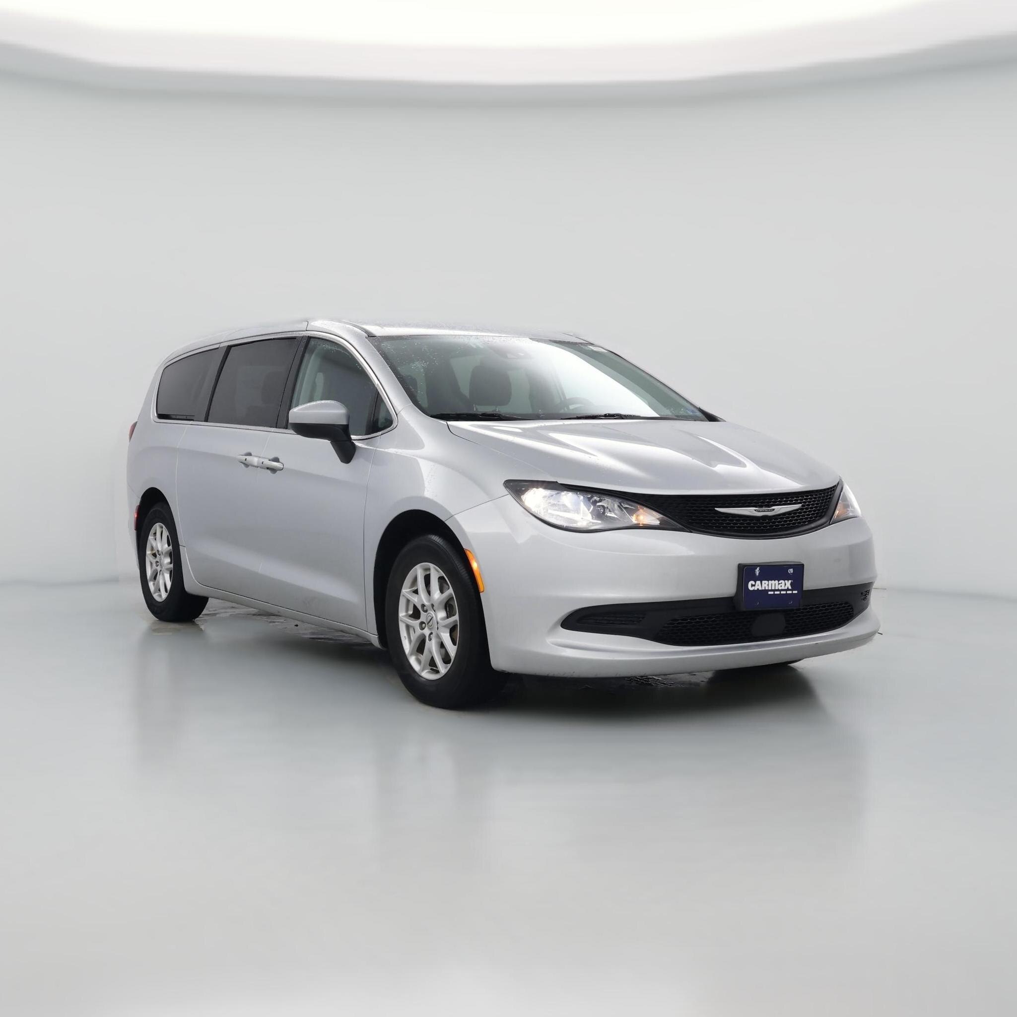 Thumbnail: 2023 Chrysler Voyager - 1