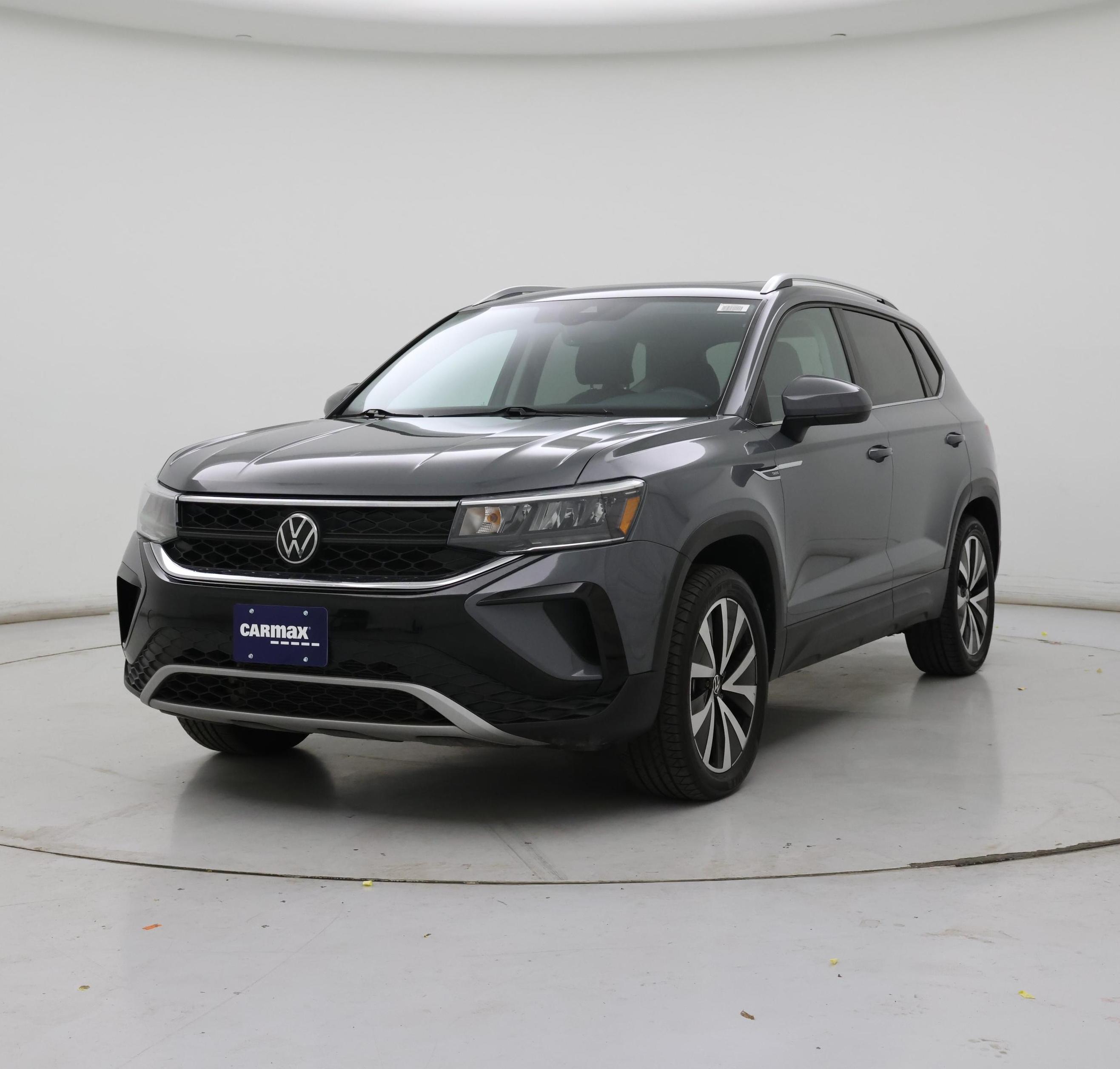 Thumbnail: 2023 Volkswagen Taos - 4