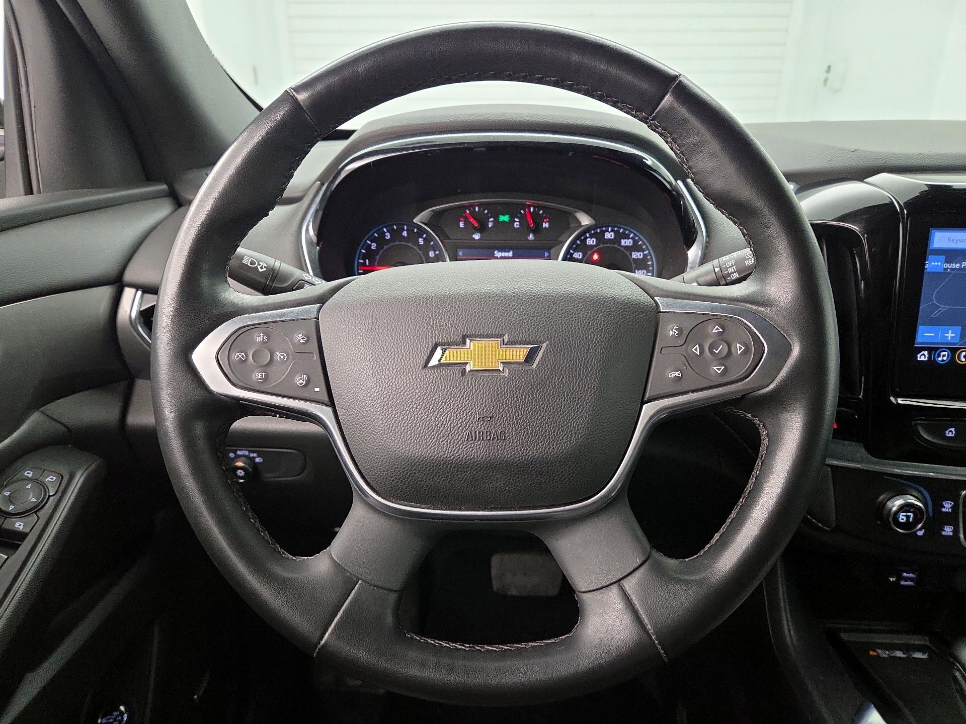 Thumbnail: 2023 Chevrolet Traverse - 10