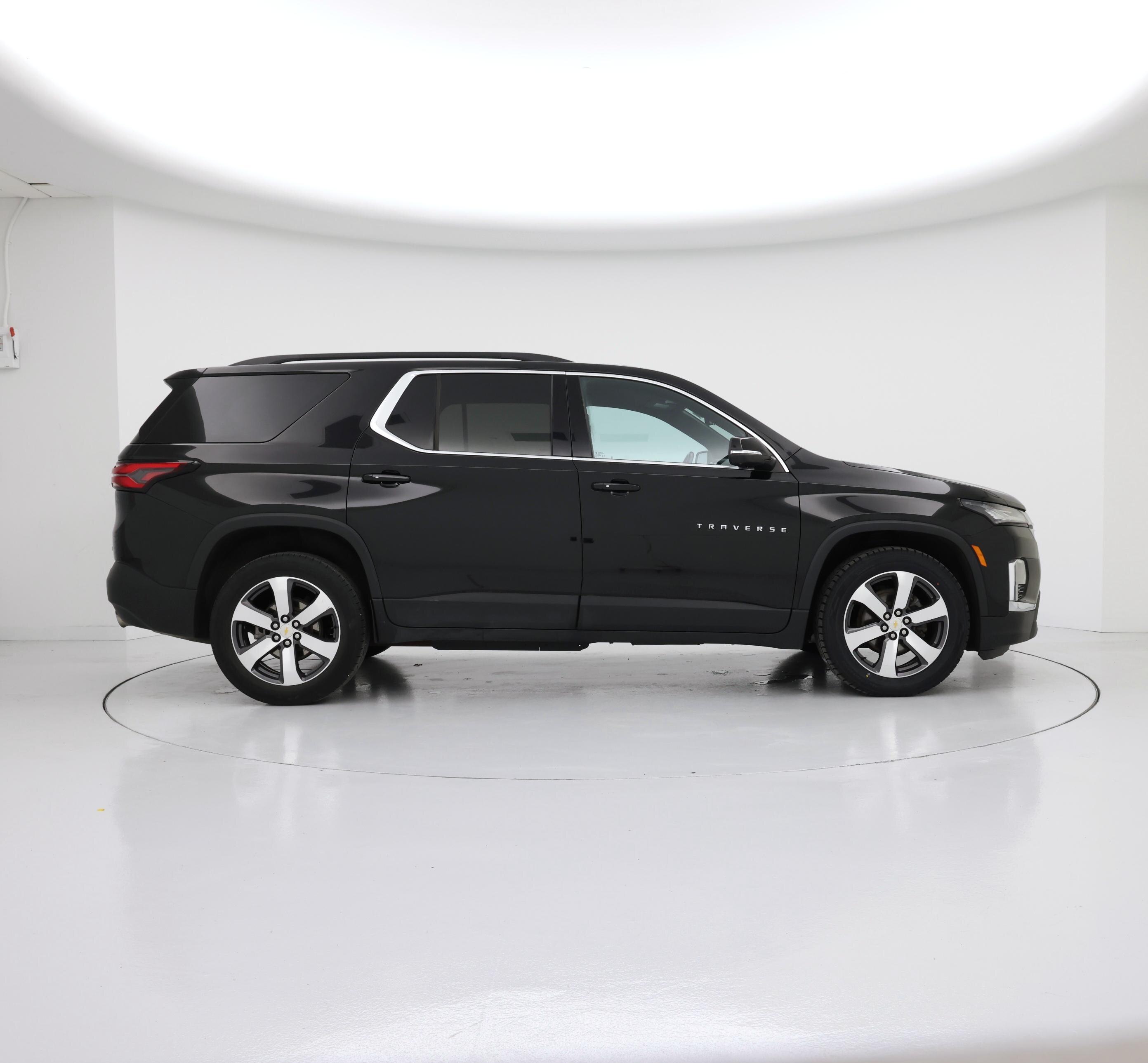 Thumbnail: 2023 Chevrolet Traverse - 7