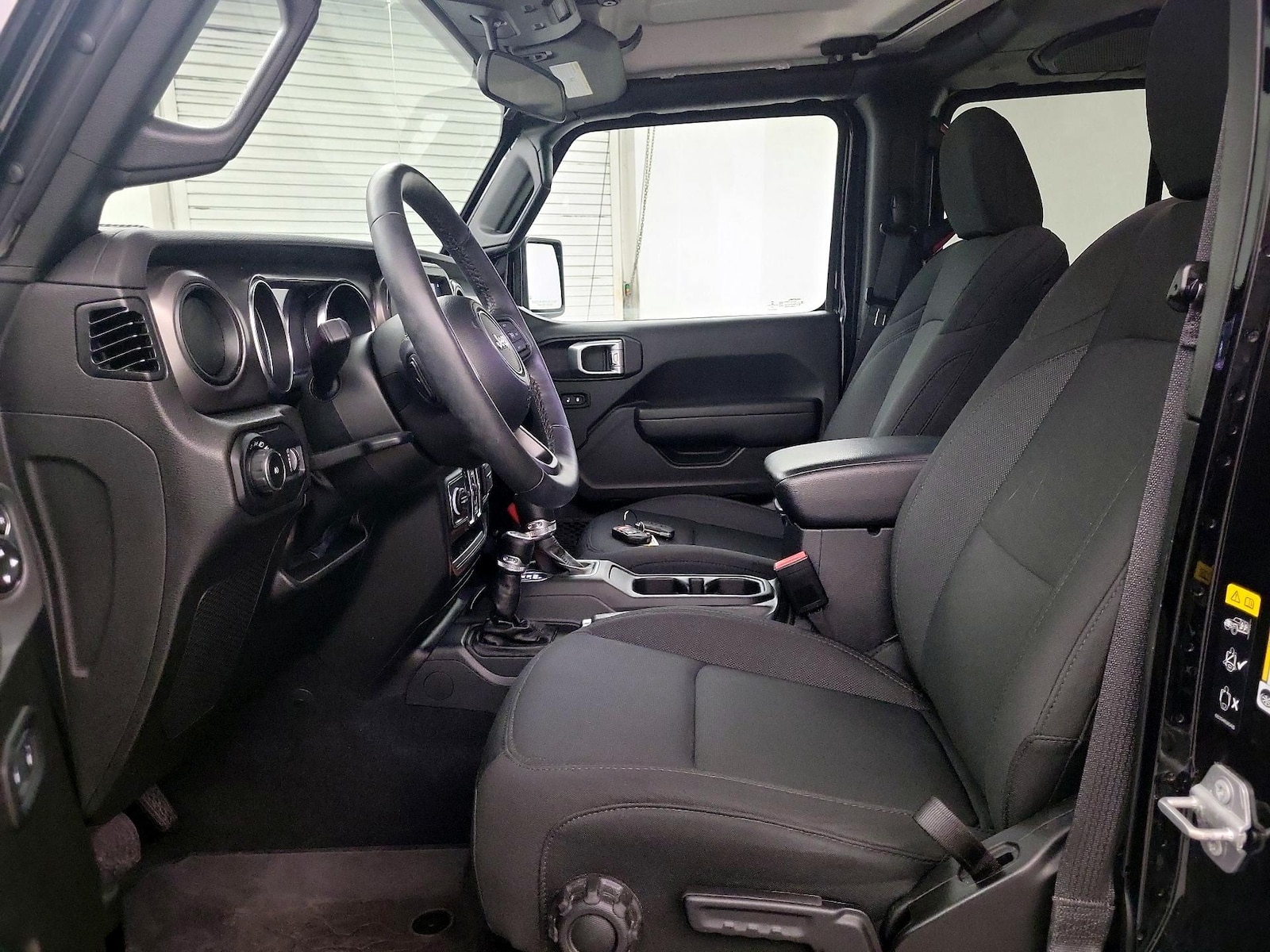 2023 Jeep Wrangler 4-Door Sport S - Photo 10