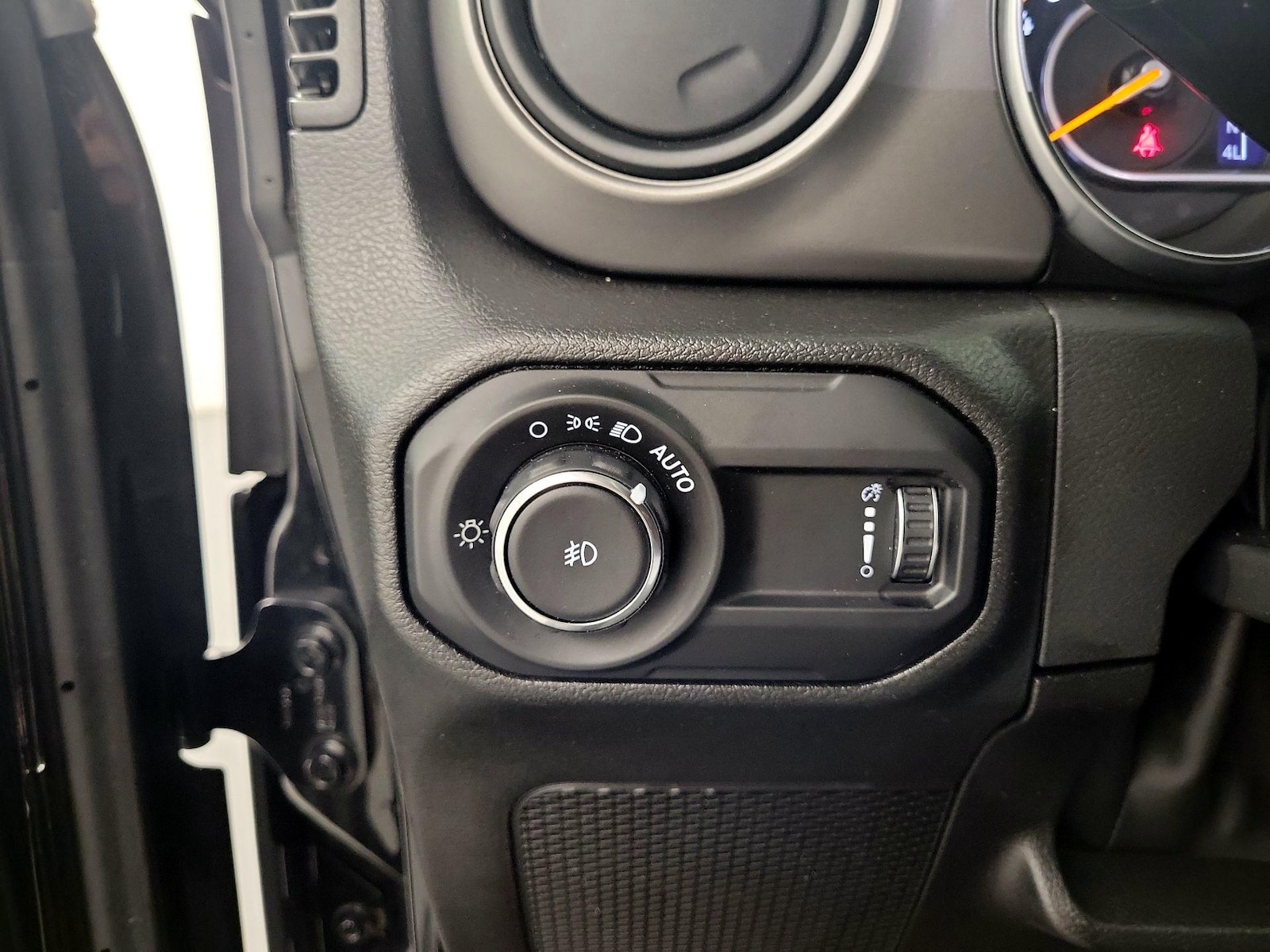 2023 Jeep Wrangler 4-Door Sport S - Photo 12