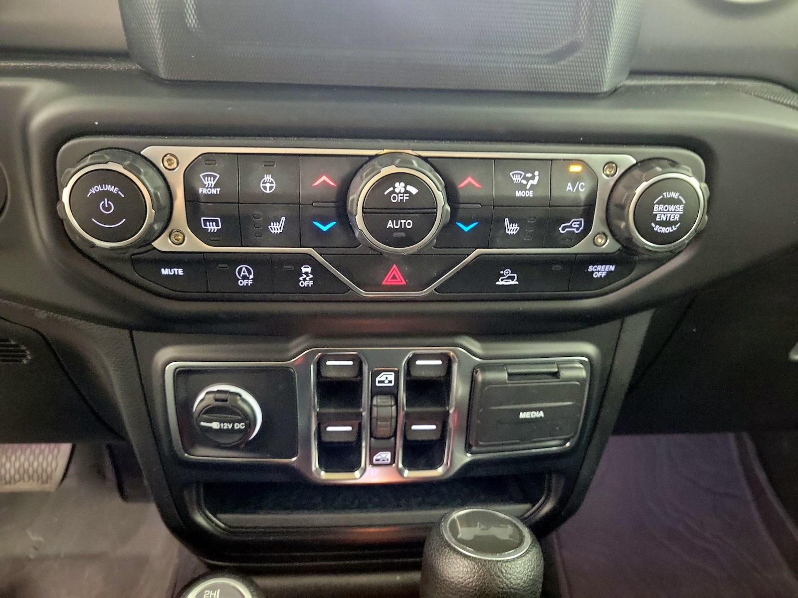 2023 Jeep Wrangler 4-Door Sport S - Photo 15