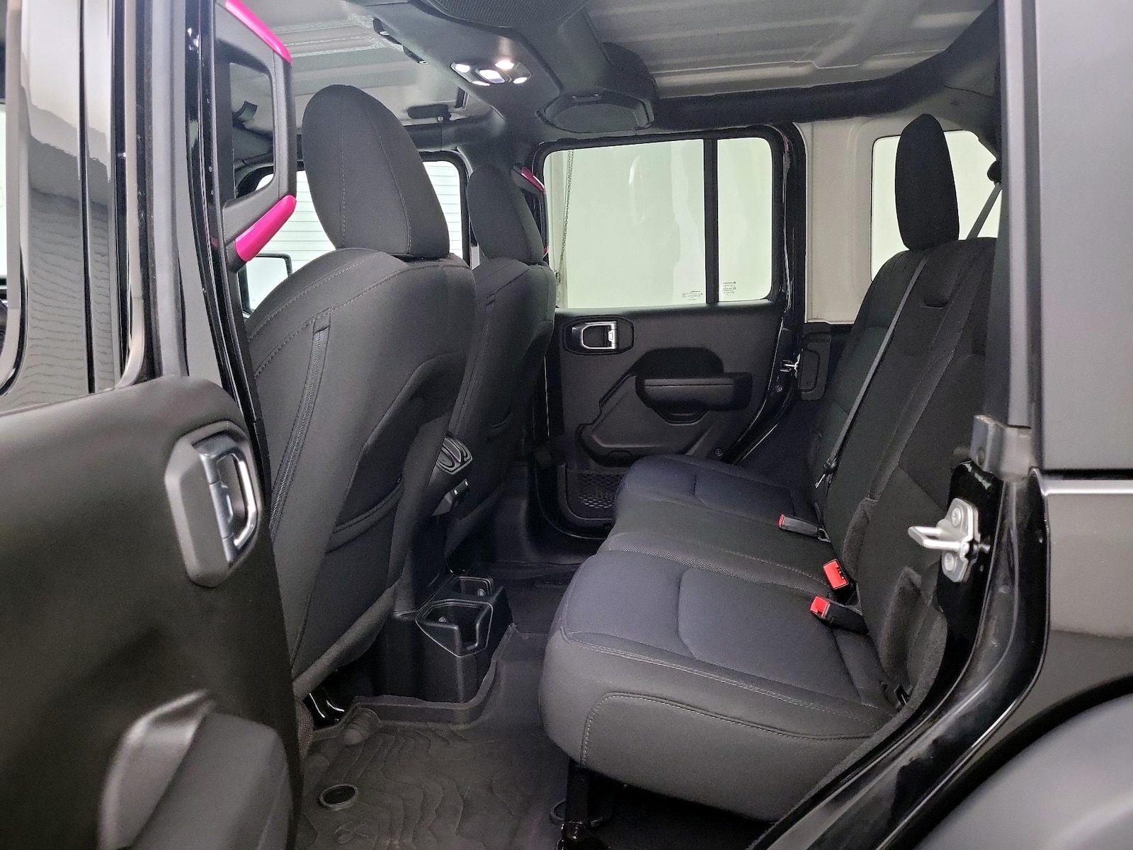 2023 Jeep Wrangler 4-Door Sport S - Photo 18