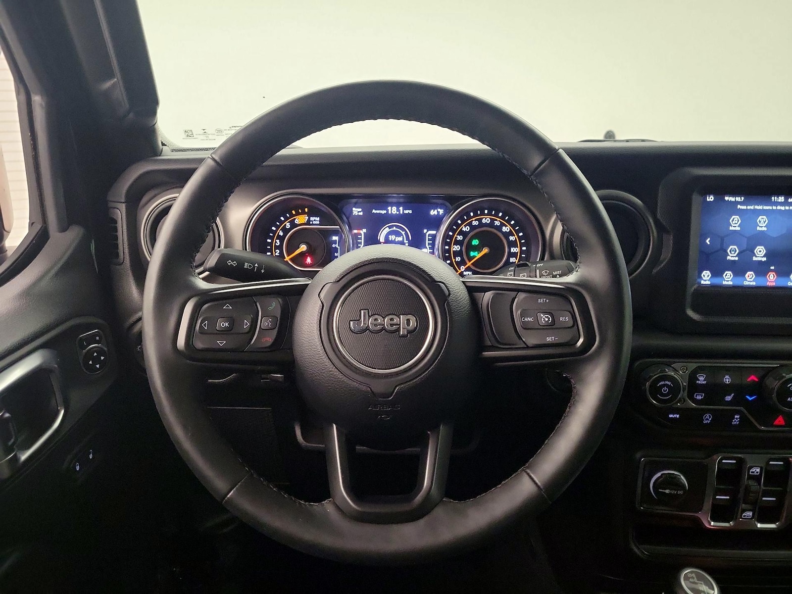 2023 Jeep Wrangler 4-Door Sport S - Photo 9