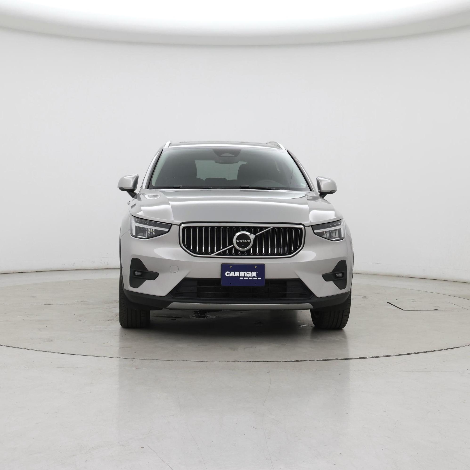 Thumbnail: 2023 Volvo XC40 - 5