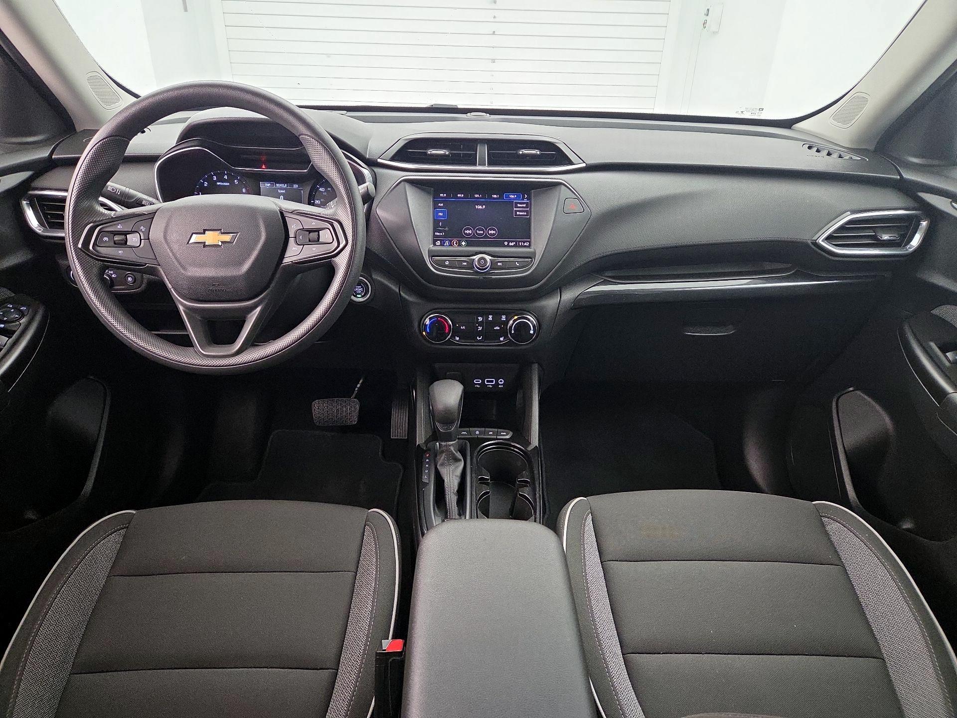 Thumbnail: 2021 Chevrolet TrailBlazer - 9