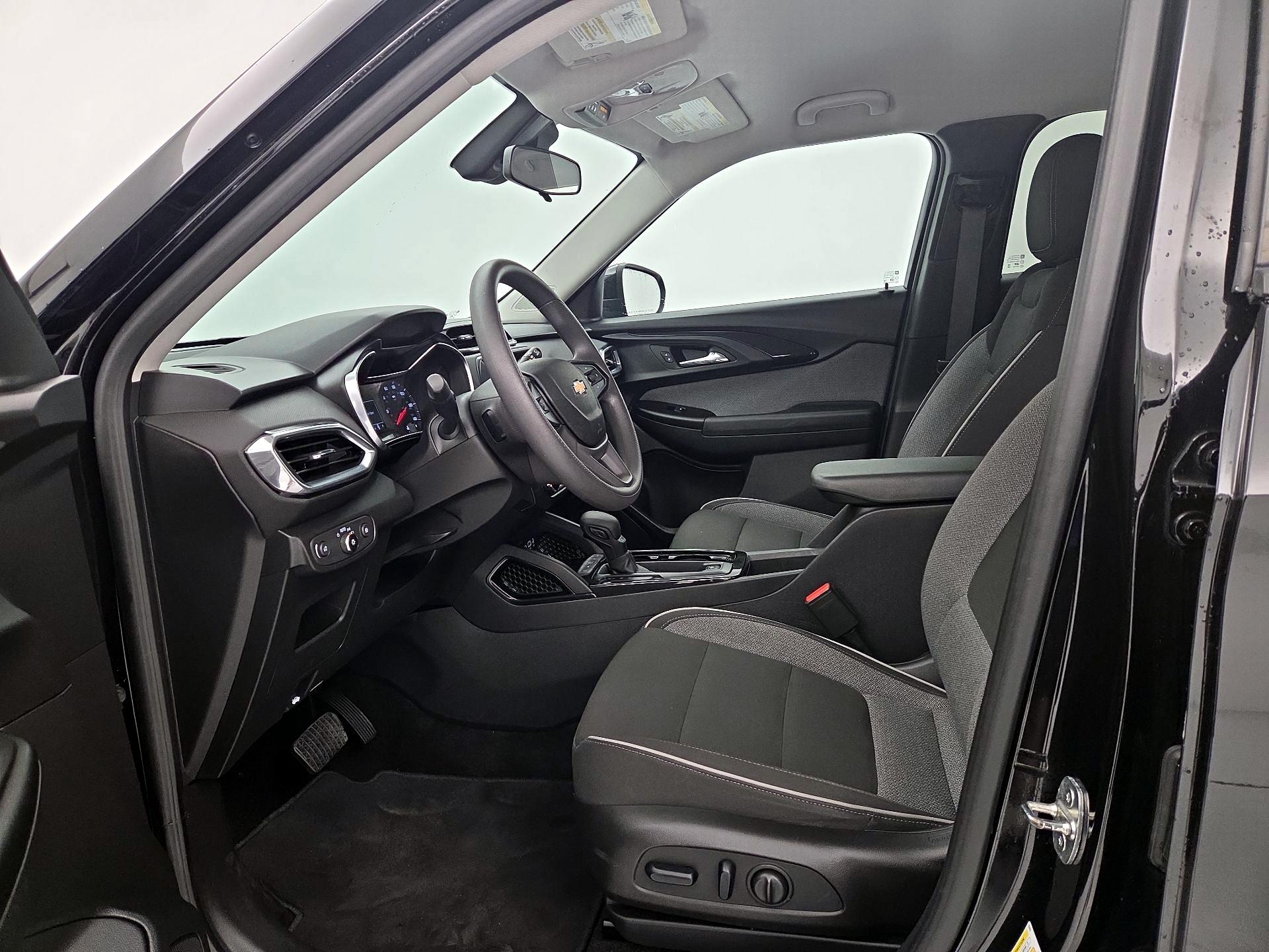 Thumbnail: 2021 Chevrolet TrailBlazer - 11