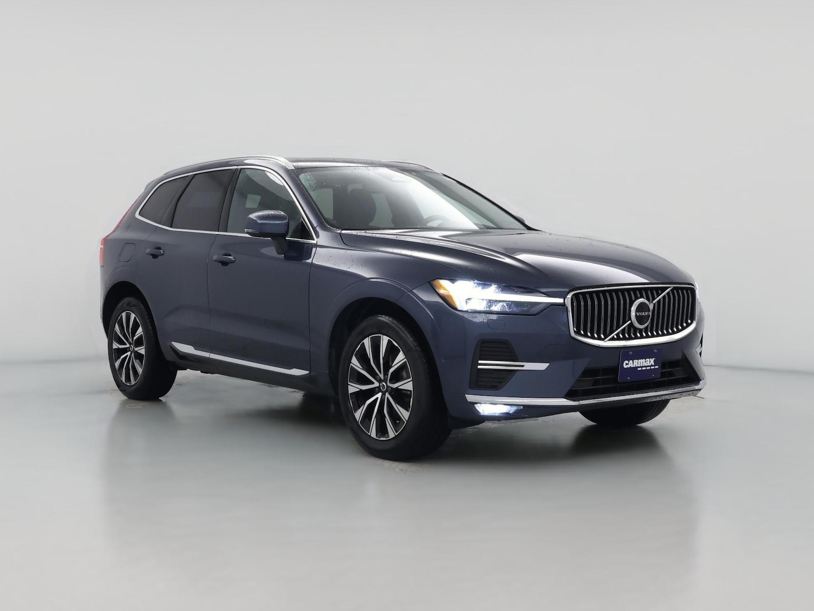 2023 Volvo XC60 Plus - Photo 1