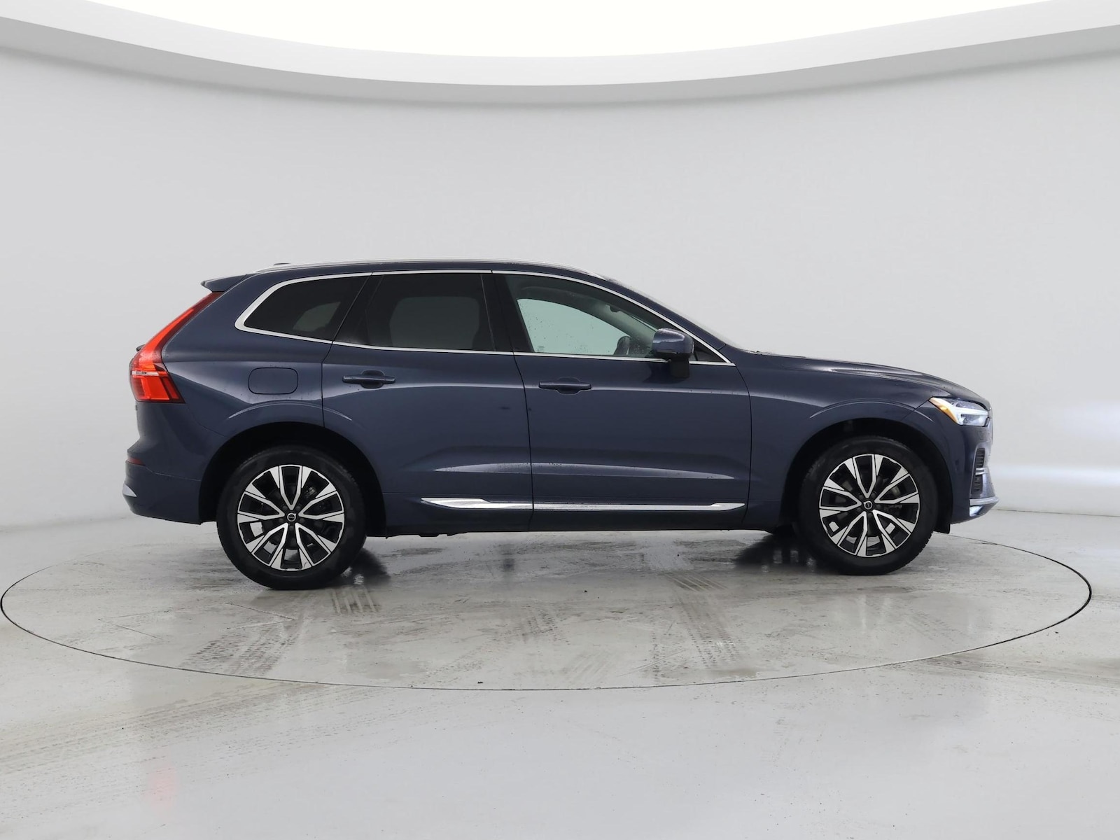 2023 Volvo XC60 Plus - Photo 8