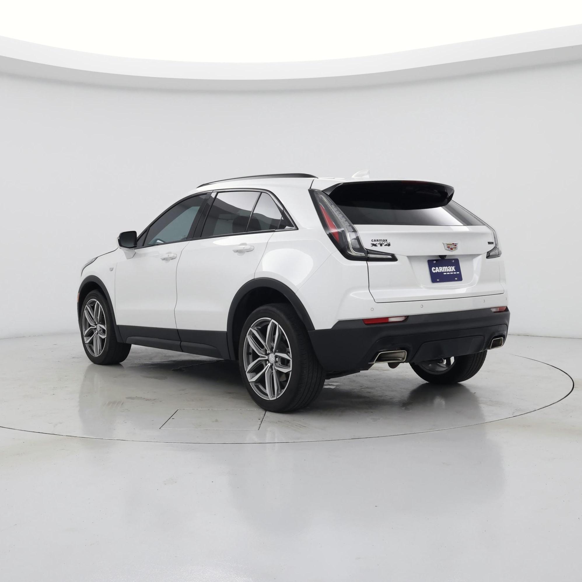 Thumbnail: 2023 Cadillac XT4 - 2