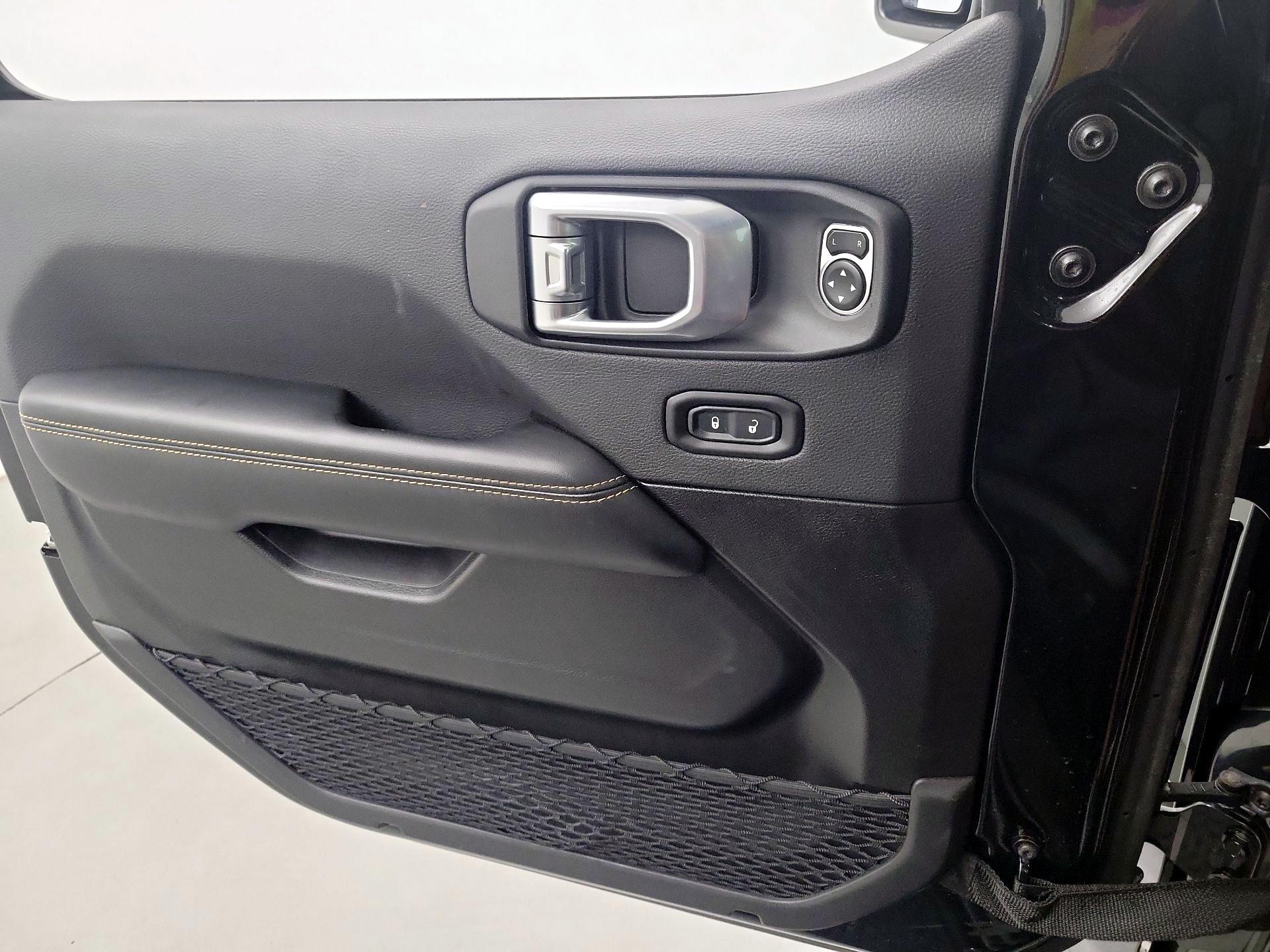Thumbnail: 2024 Jeep Wrangler - 10