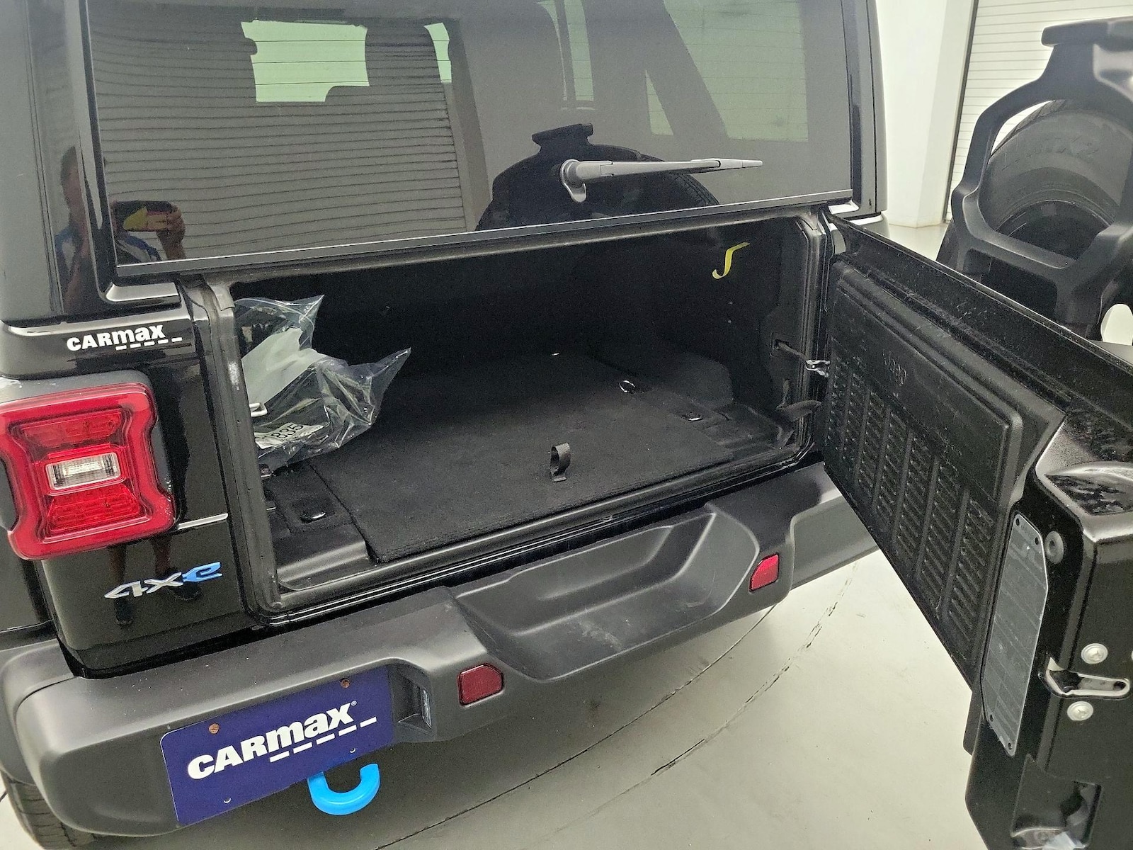 2024 Jeep Wrangler 4xe Sahara 4XE - Photo 19