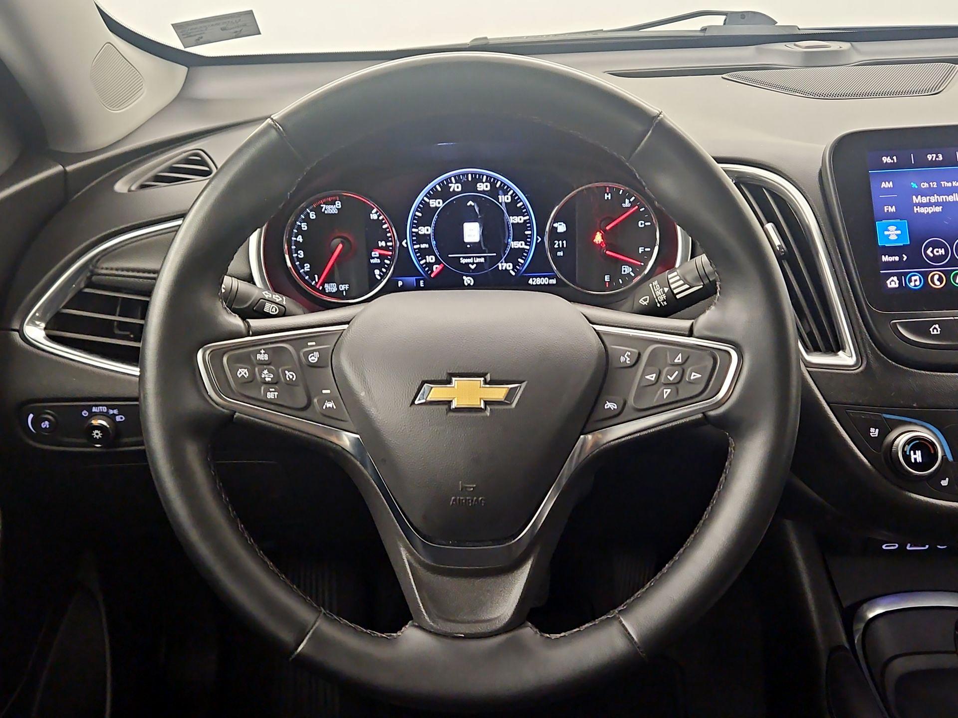 Thumbnail: 2024 Chevrolet Malibu - 10