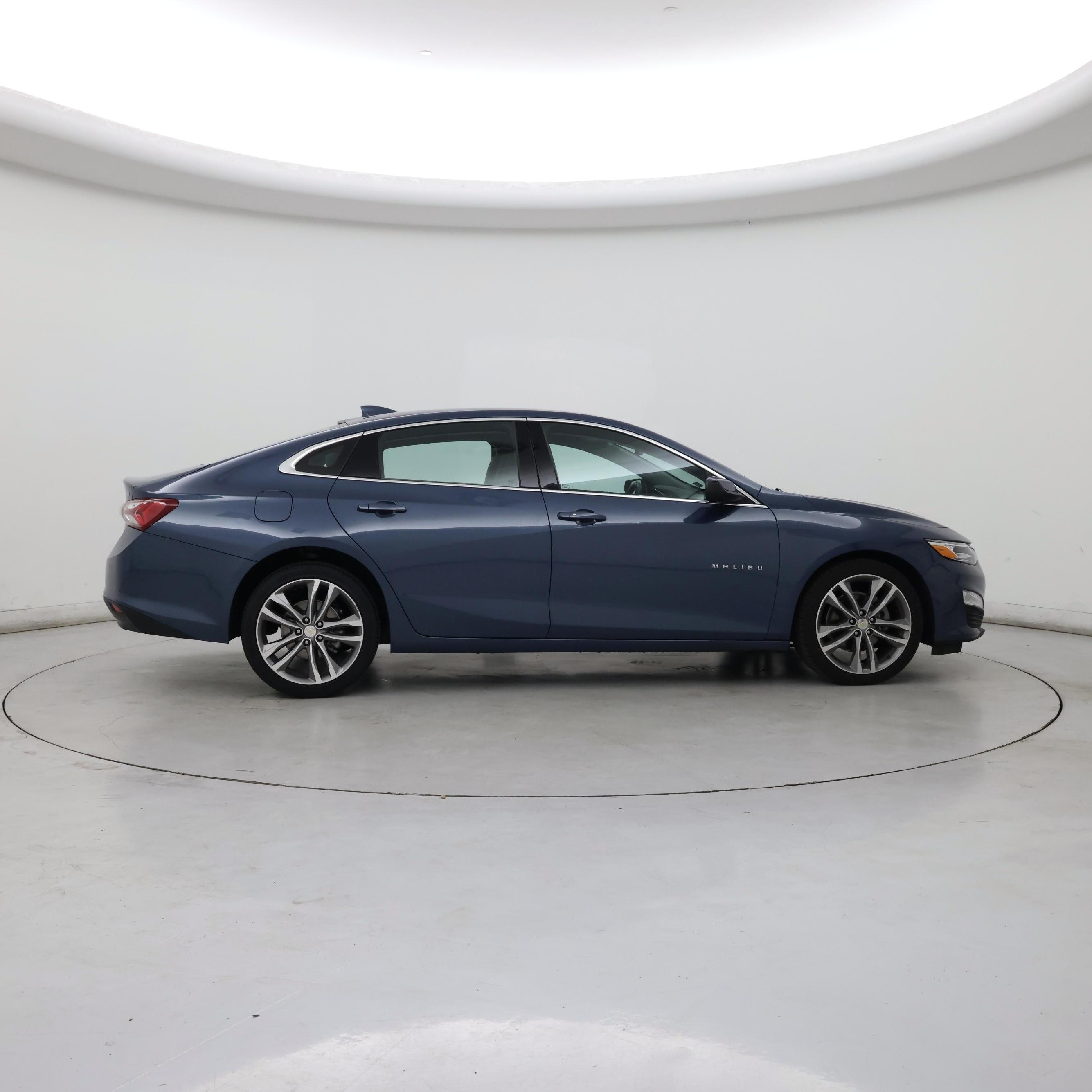 Thumbnail: 2024 Chevrolet Malibu - 7
