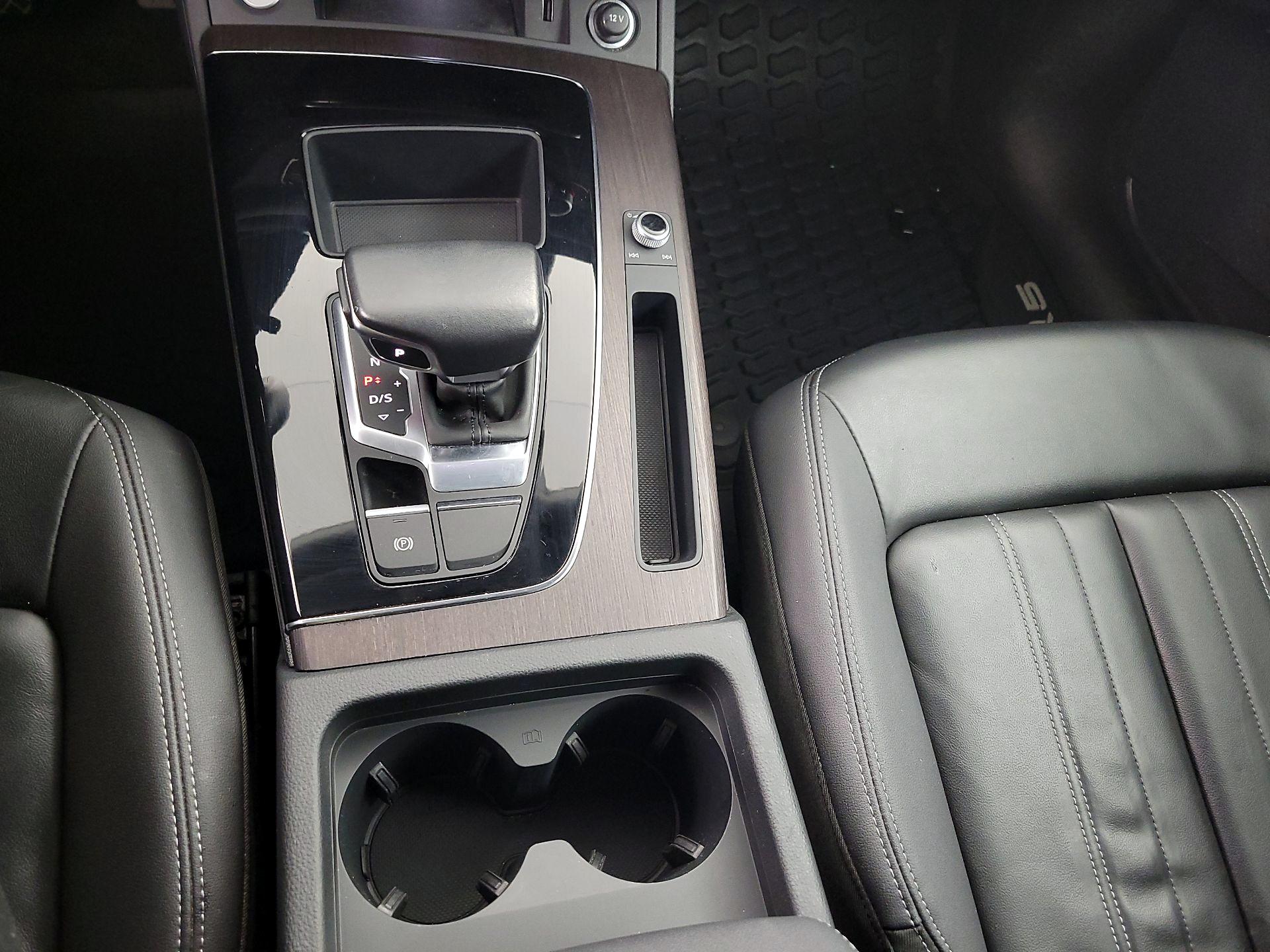 Thumbnail: 2023 Audi Q5 - 17