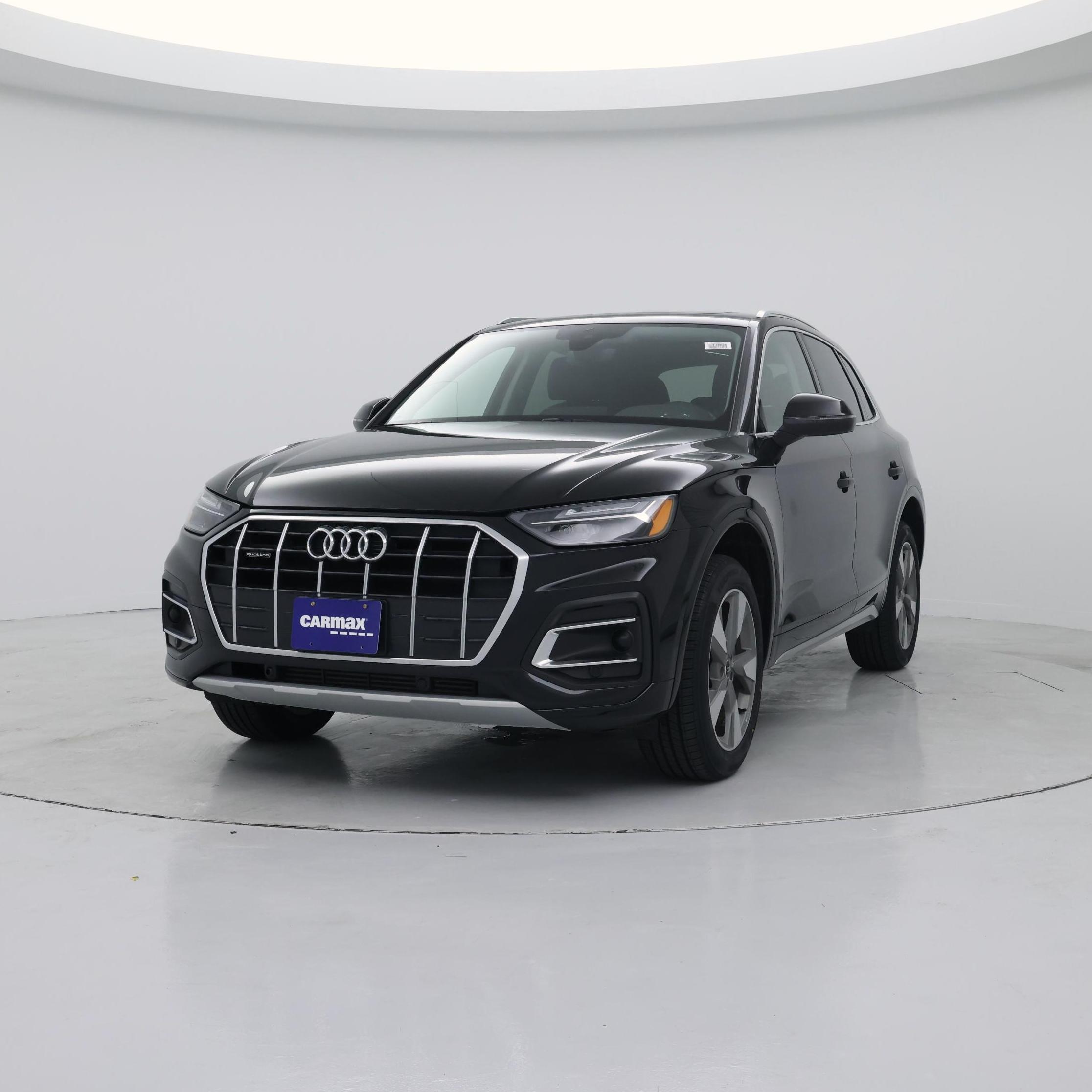 Thumbnail: 2023 Audi Q5 - 4