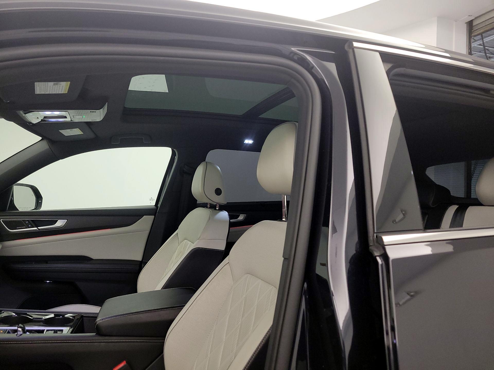 Thumbnail: 2024 Volkswagen Atlas - 19