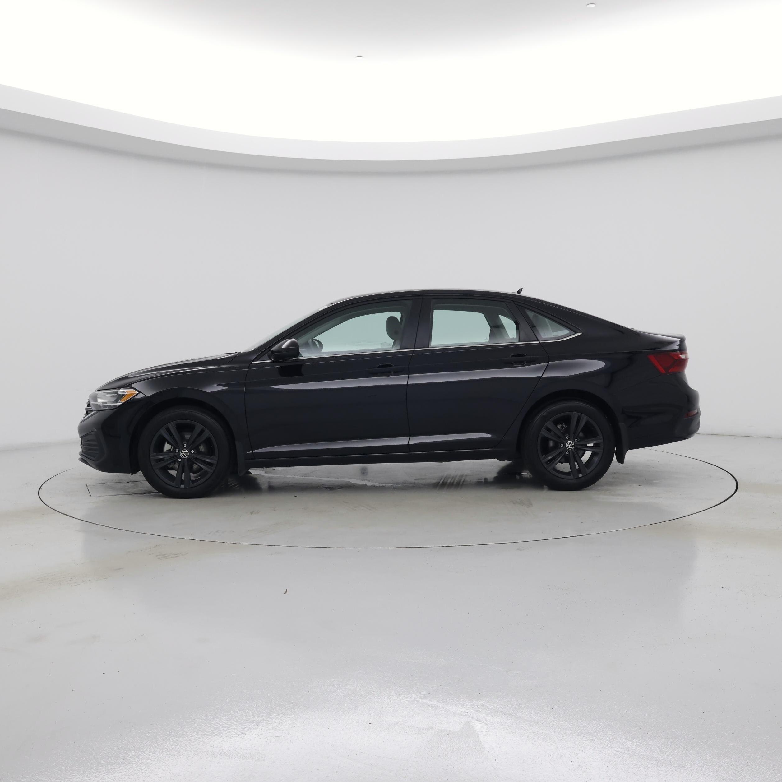Thumbnail: 2024 Volkswagen Jetta - 3