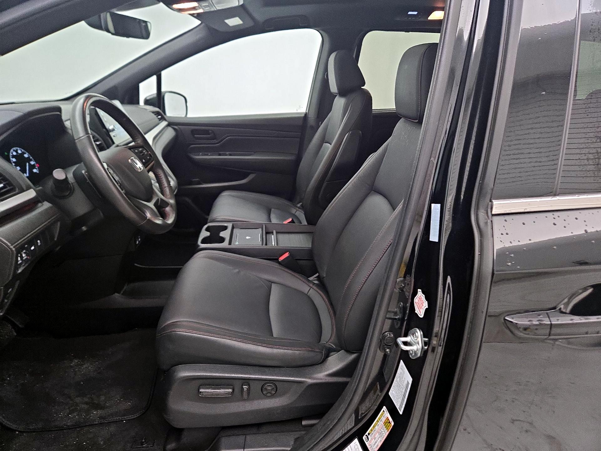 Thumbnail: 2025 Honda Odyssey - 11