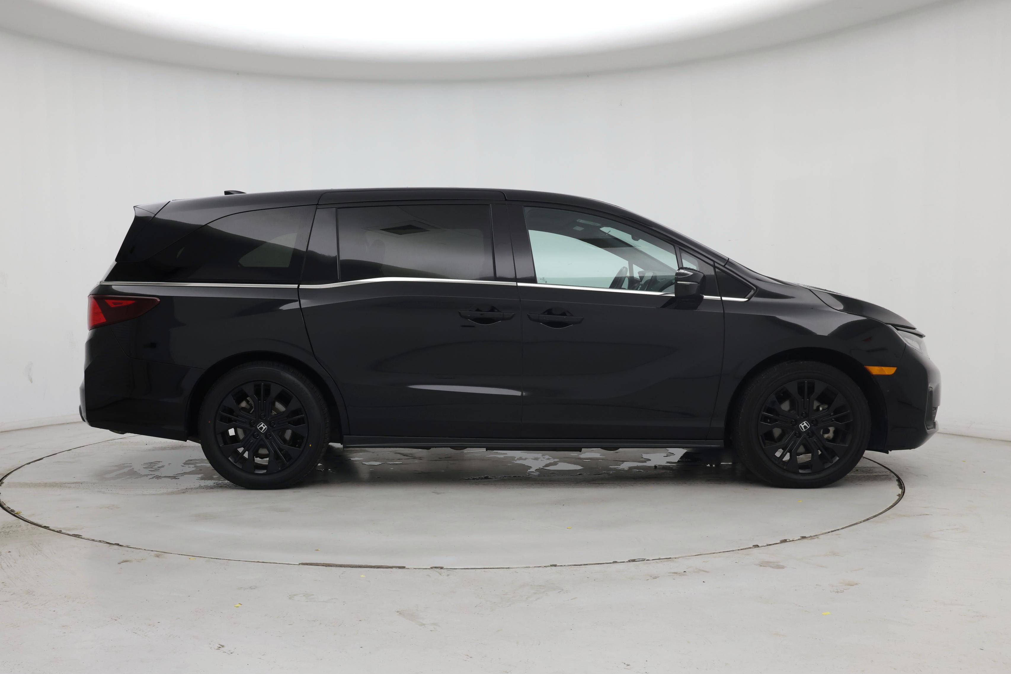 Thumbnail: 2025 Honda Odyssey - 7