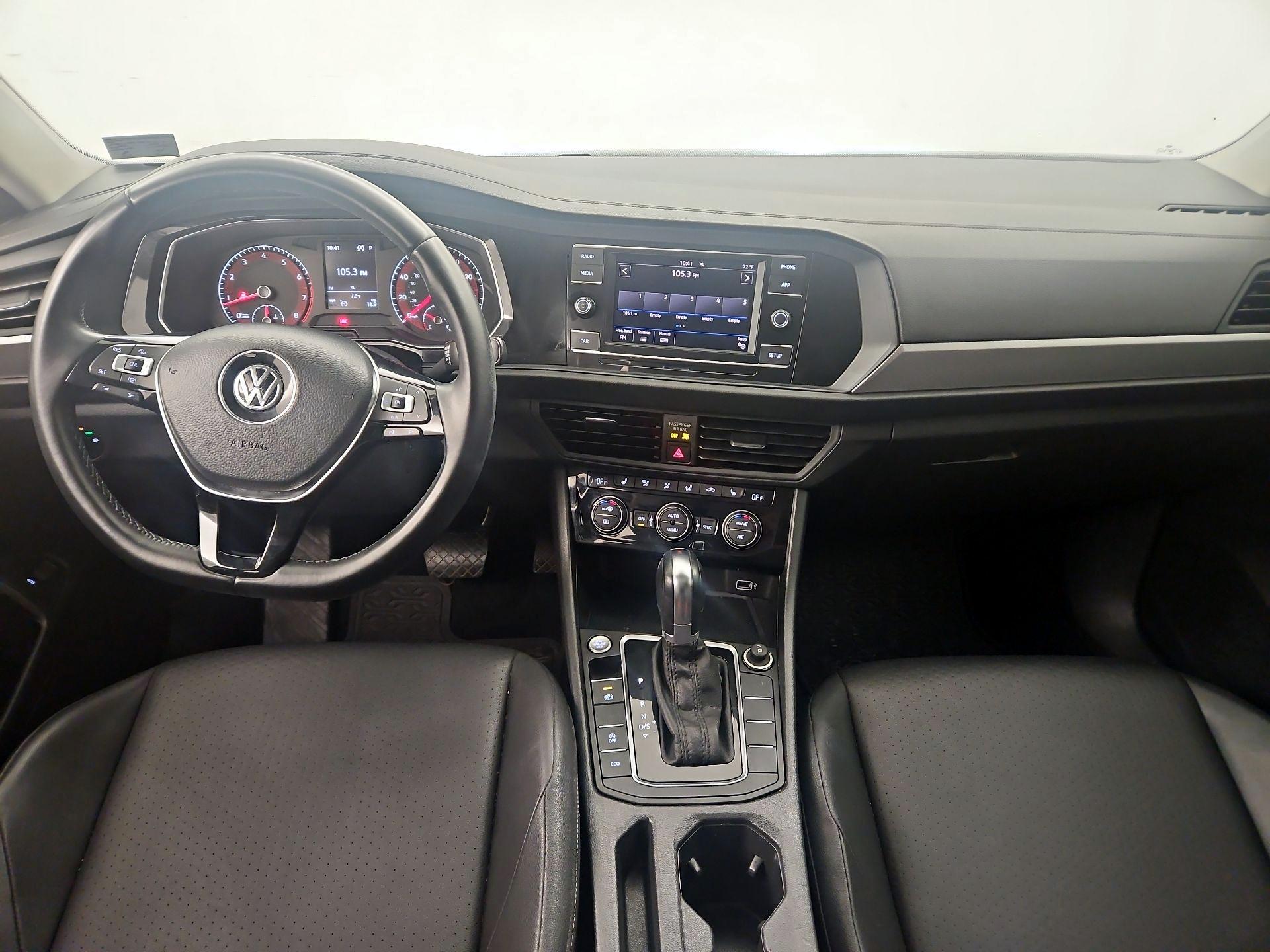 Thumbnail: 2019 Volkswagen Jetta - 9