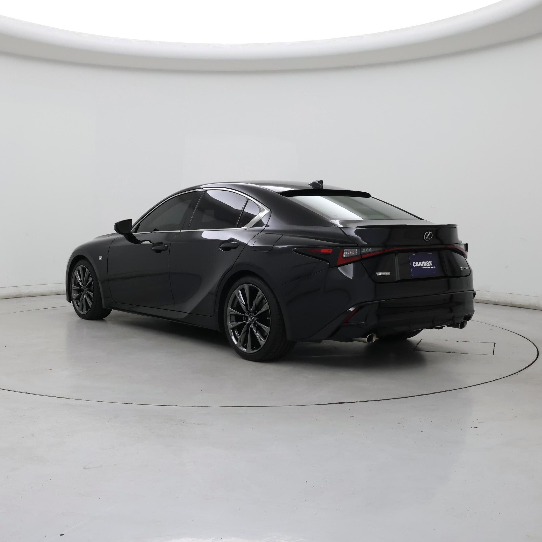 Thumbnail: 2021 Lexus IS - 2